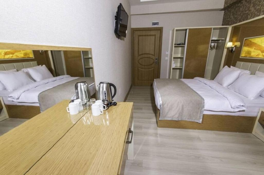Standard Double Room photo 3