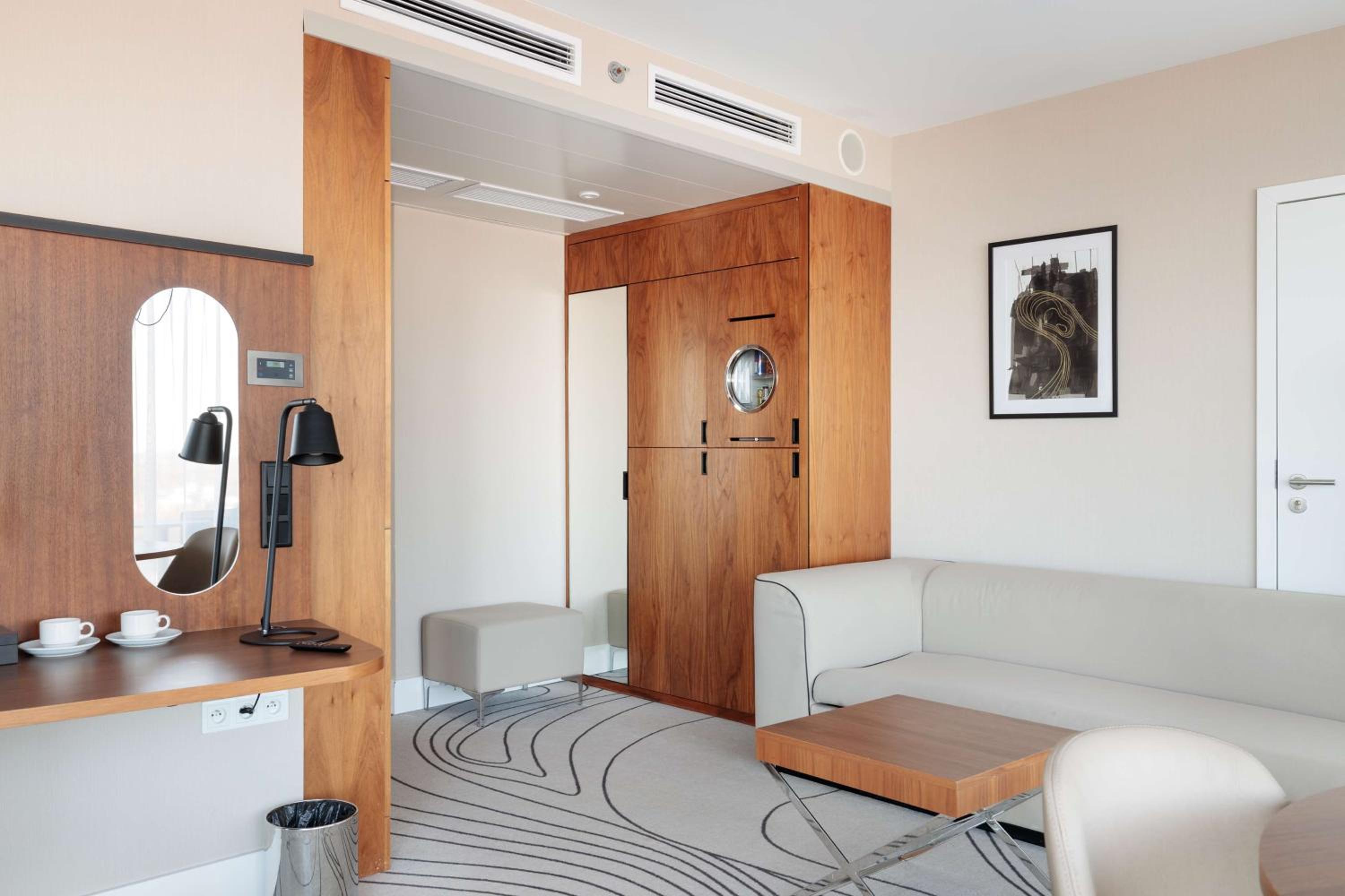 Blue Sky Suite with Sea View photo 1