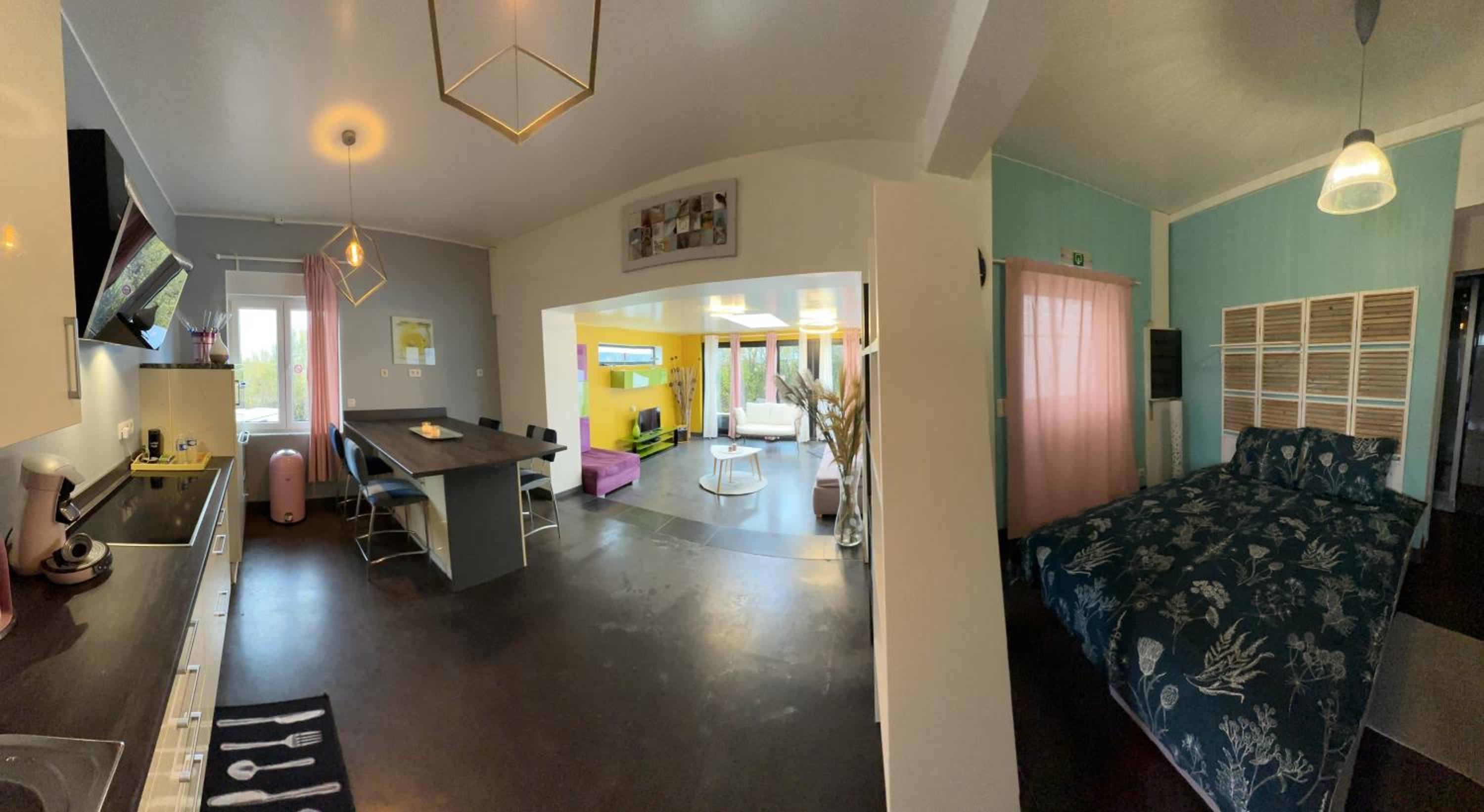 Studio with Terrace photo 2