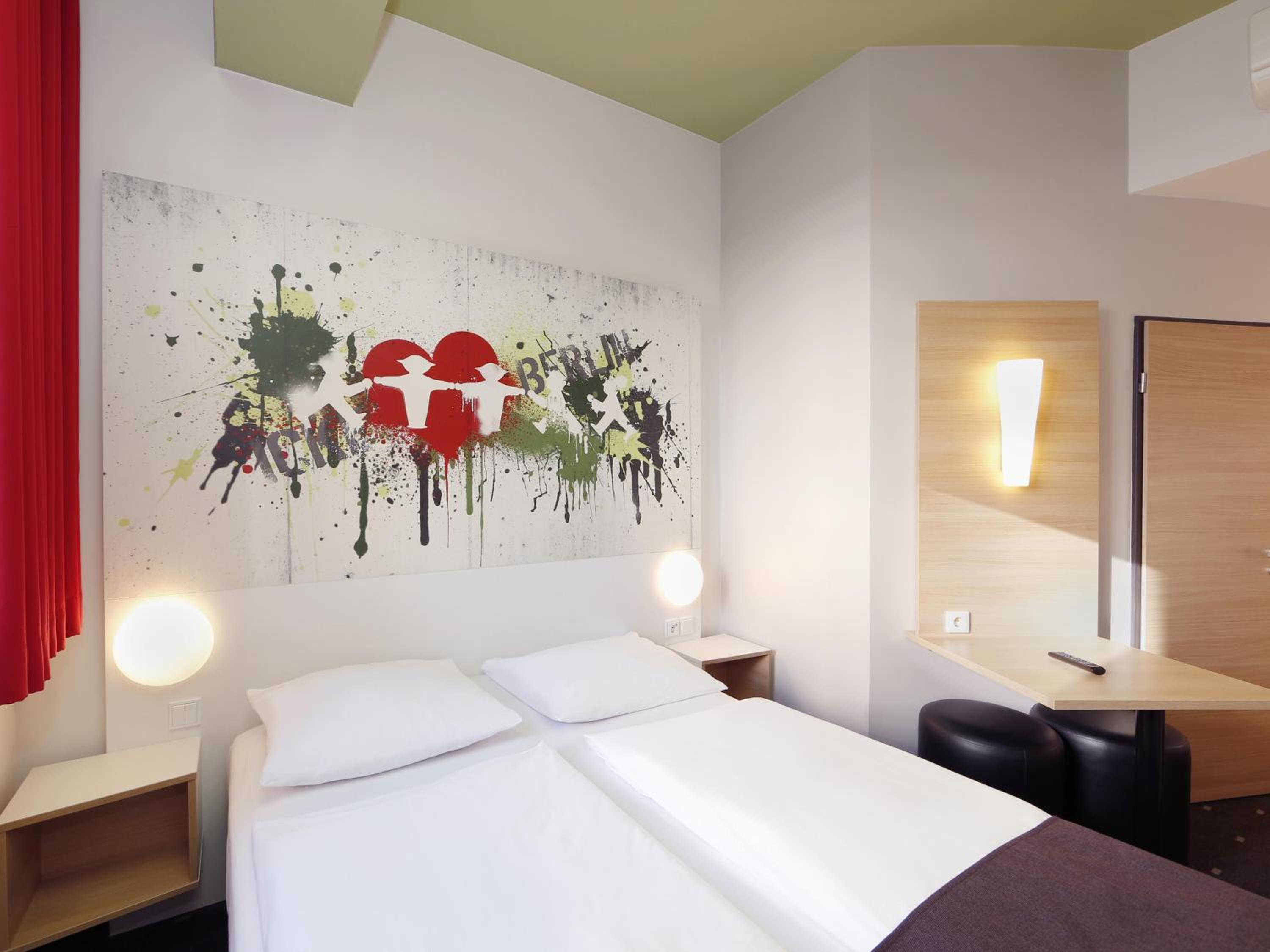 Double Room - Photo 2