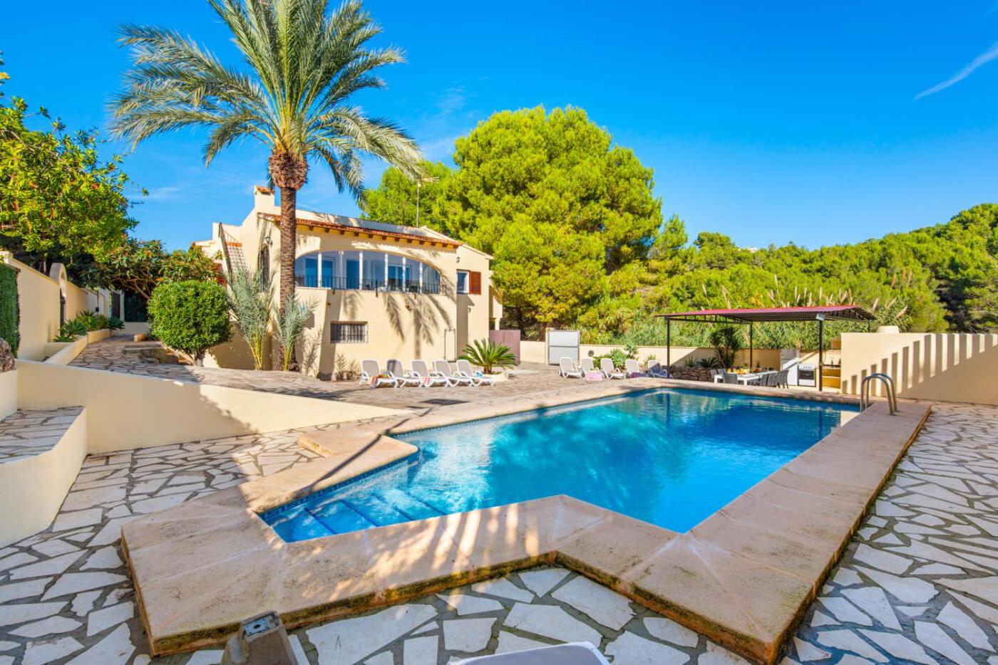 Villa with Private Pool photo 2