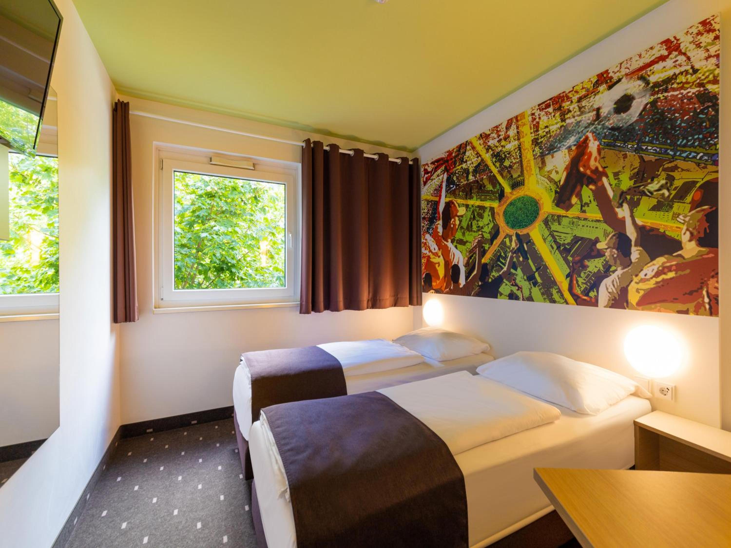 Twin Room - Photo 1