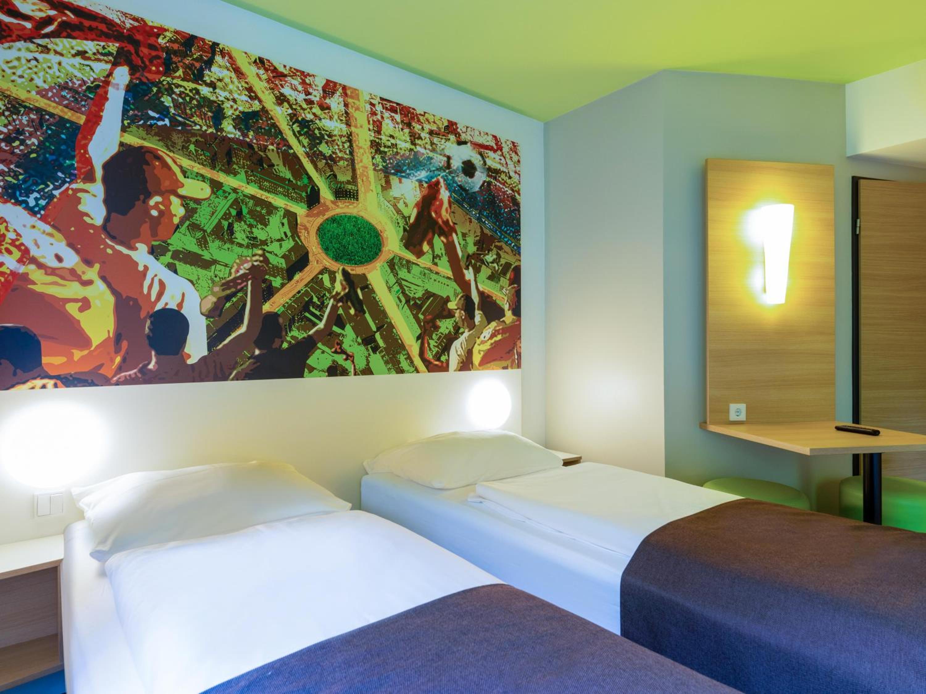 Twin Room - Photo 5