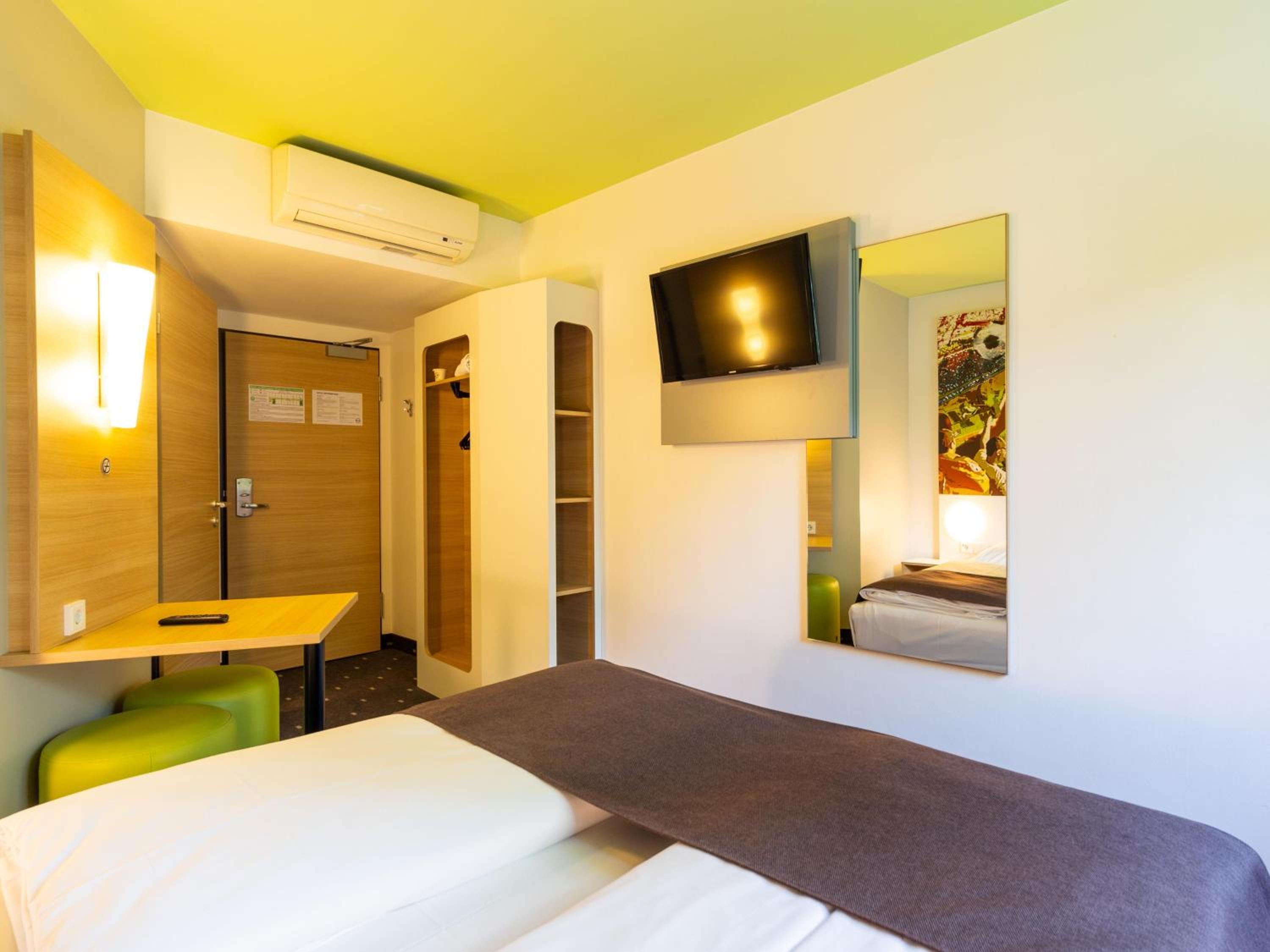 Double Room - Photo 3