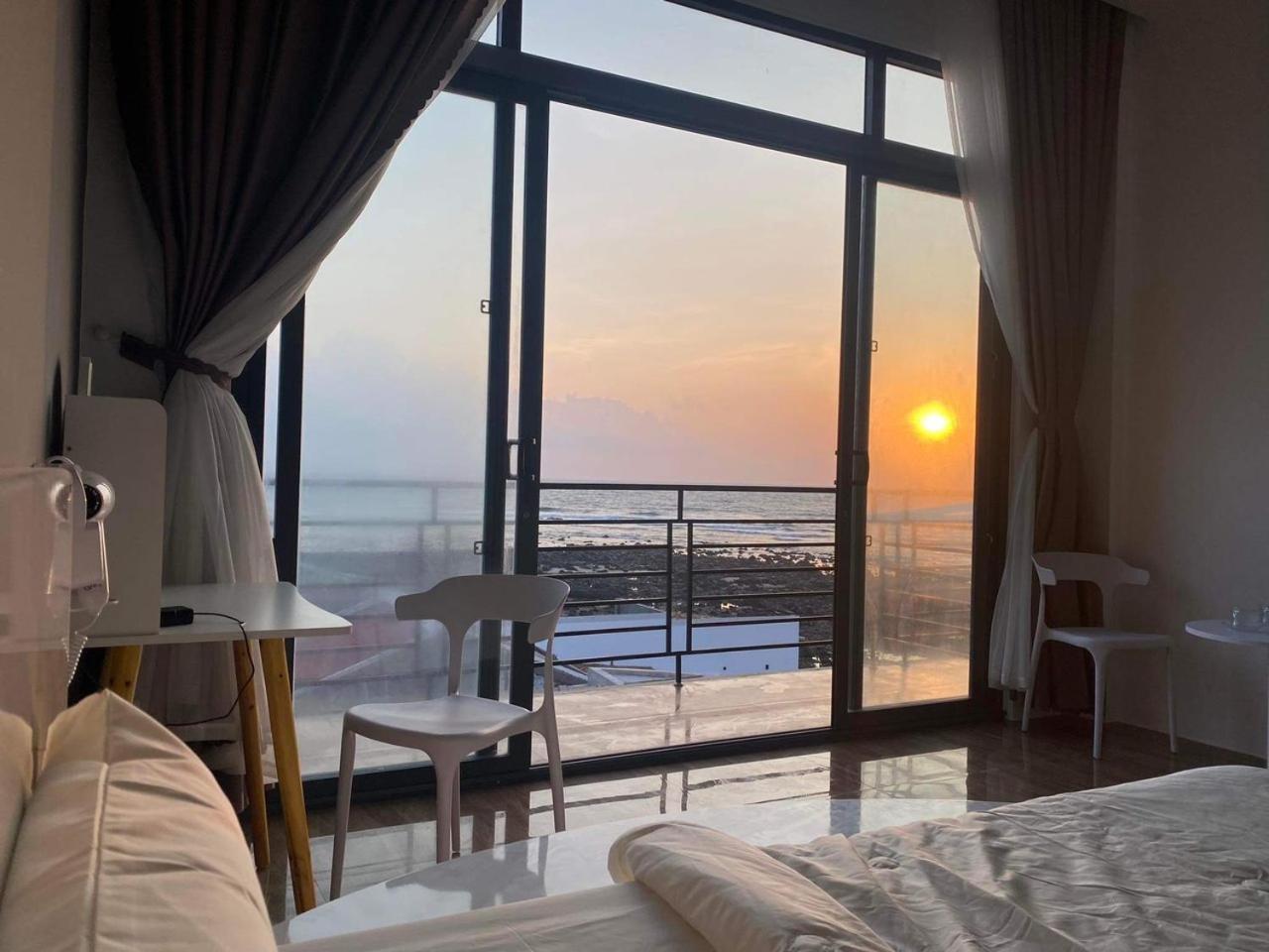 King Room with Sea View photo 2