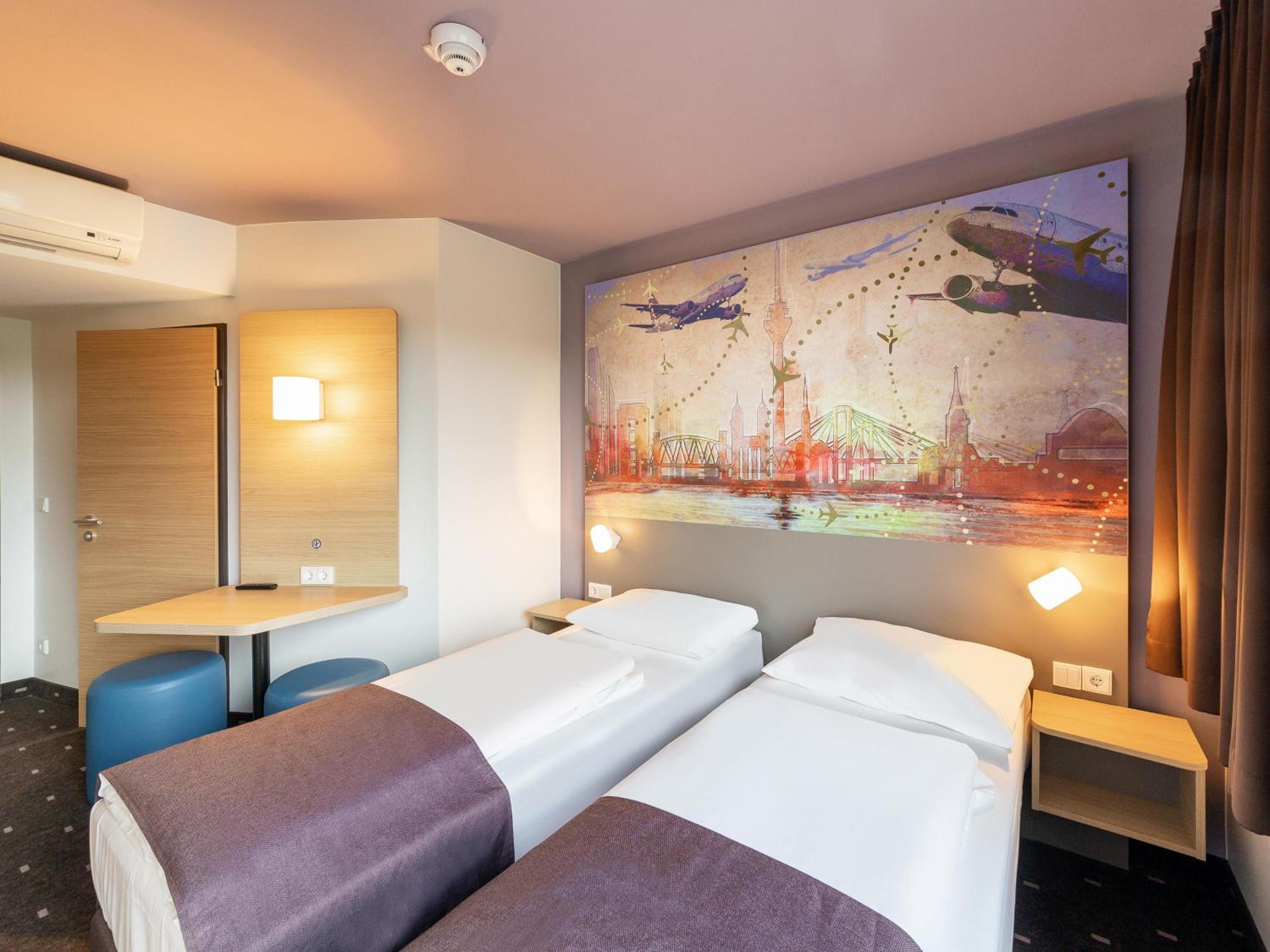 Twin Room - Photo 4