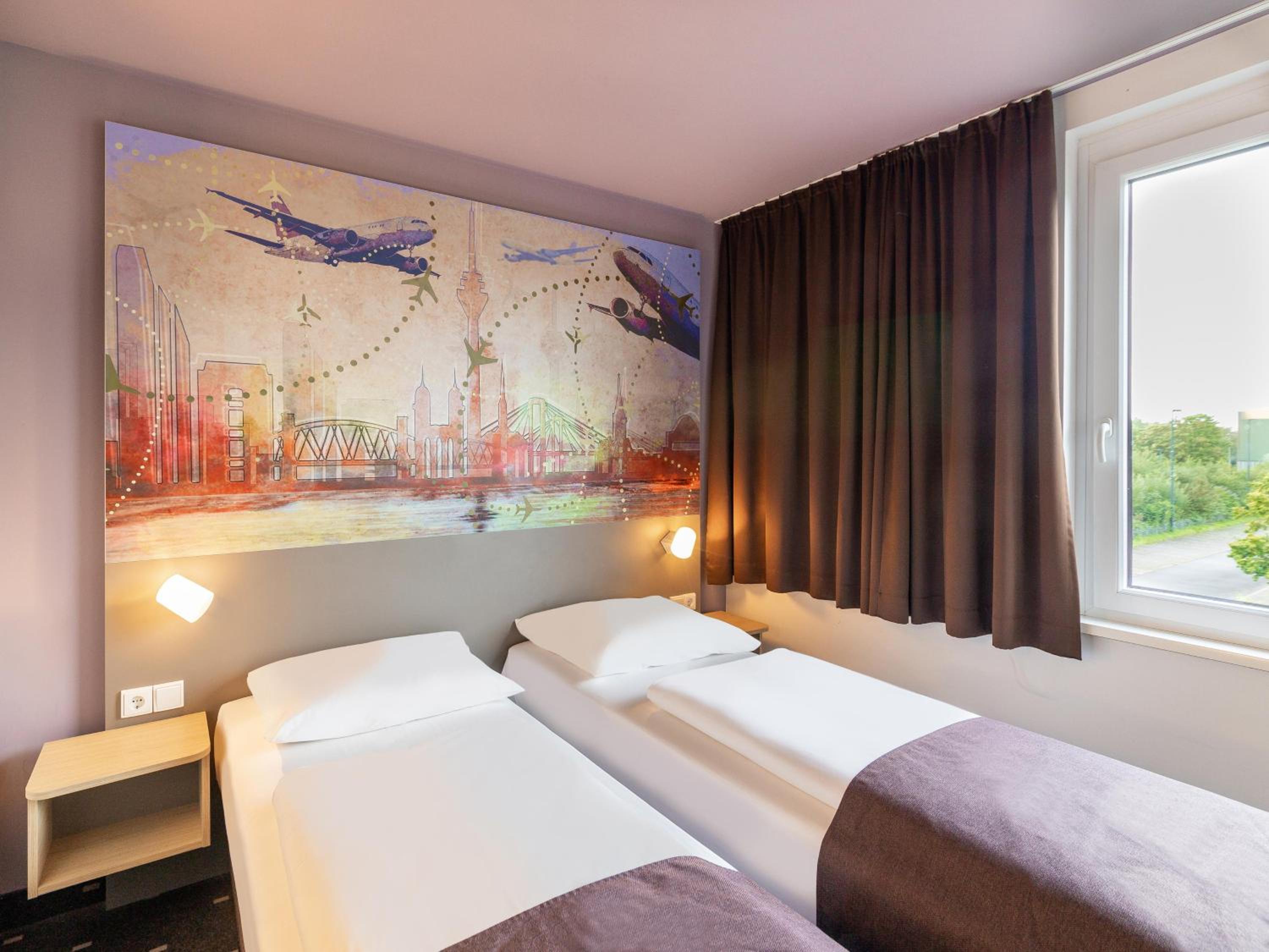 Twin Room - Photo 3