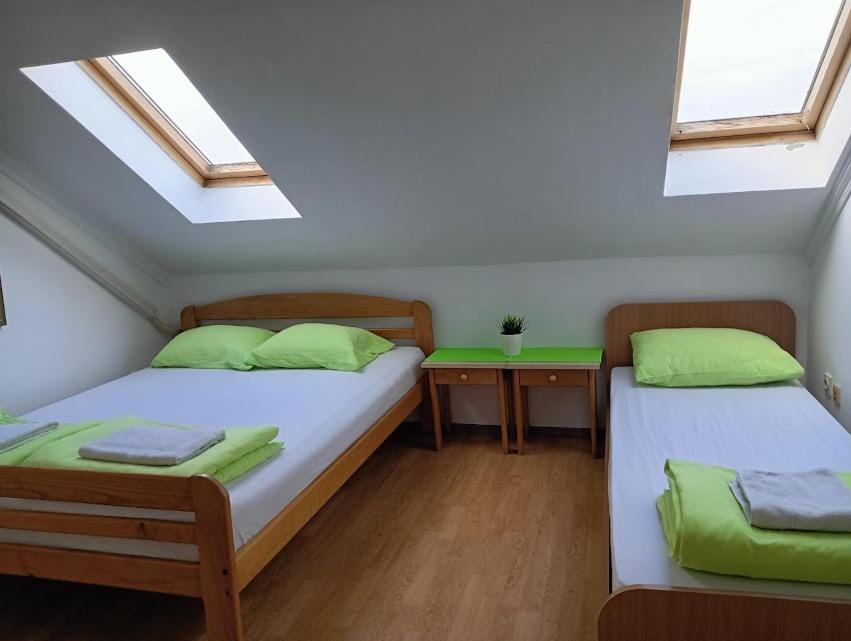 Twin Room photo 1