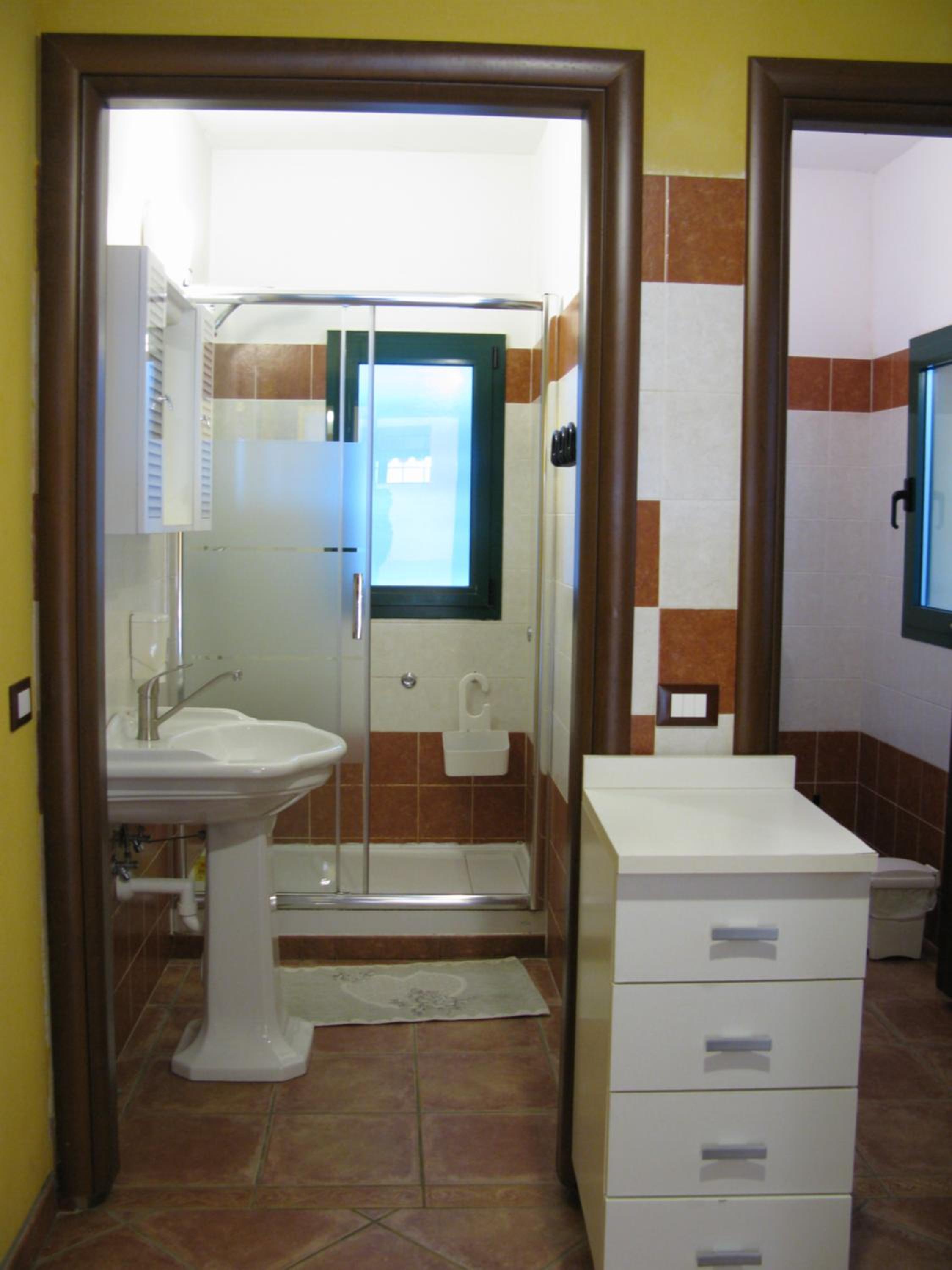 Apartment with Lake View photo 3