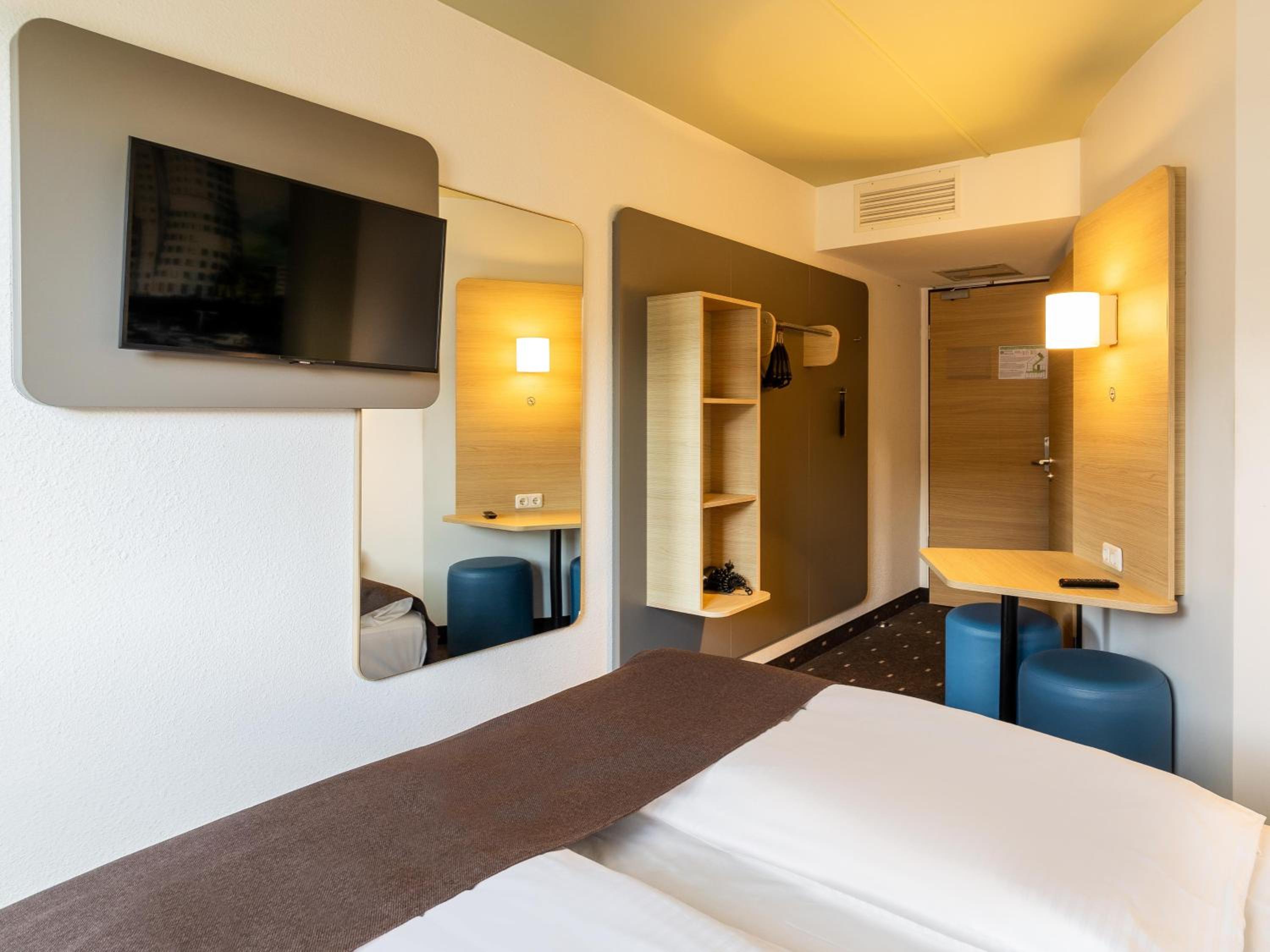 Double Room - Photo 4