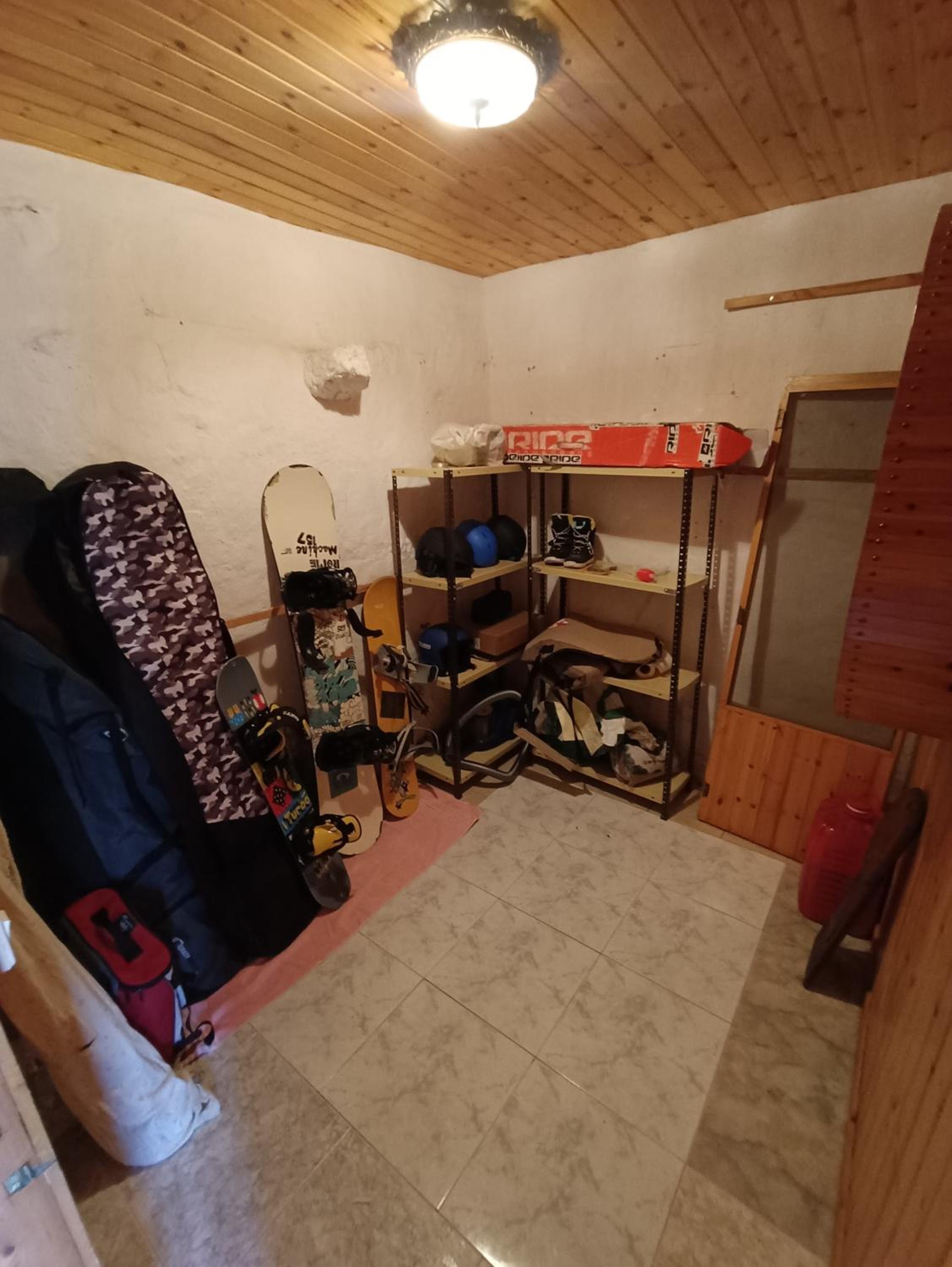Four-Bedroom House photo 3