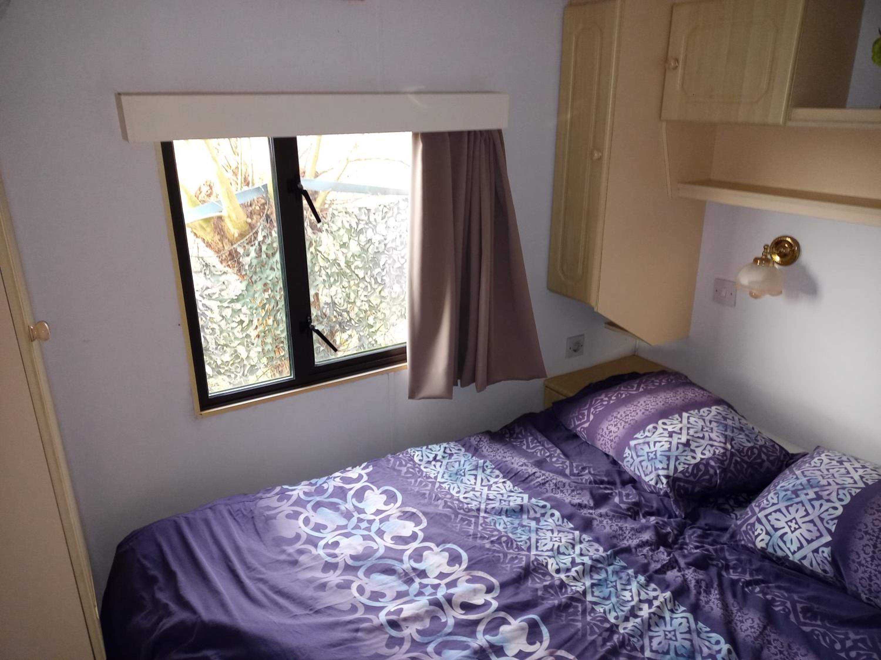 Two-Bedroom House - Photo 17