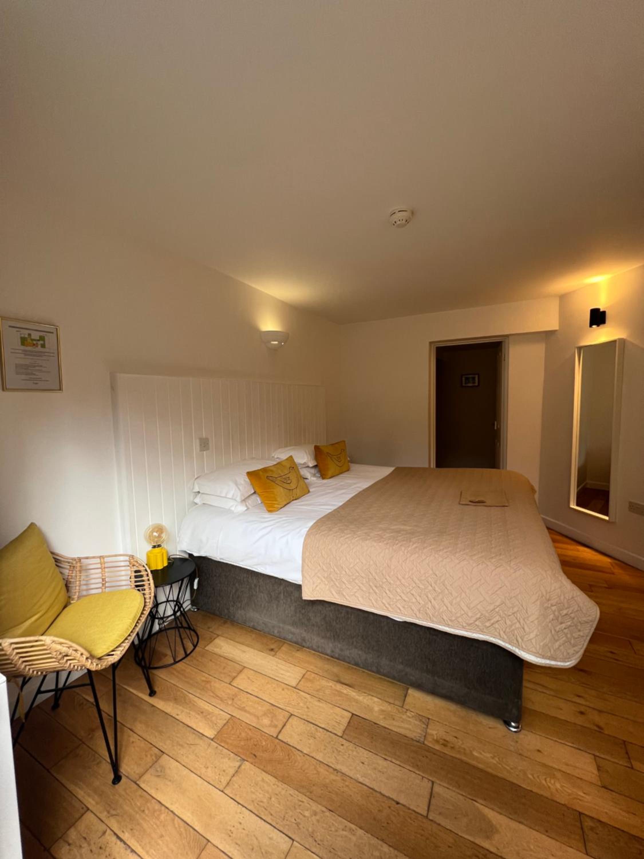 Double or Twin Room with Terrace