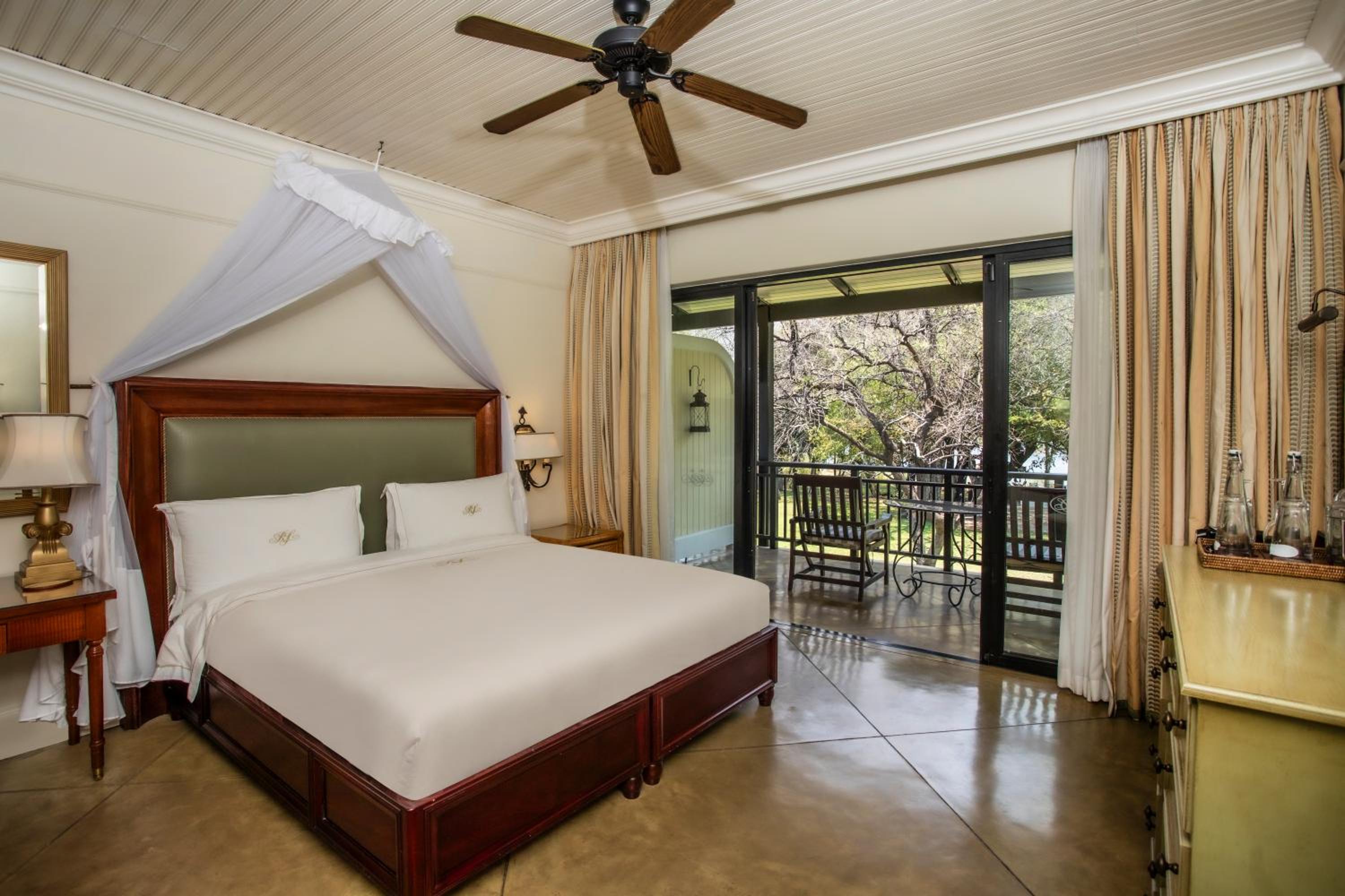 Deluxe Zambezi River View Room - Photo 1