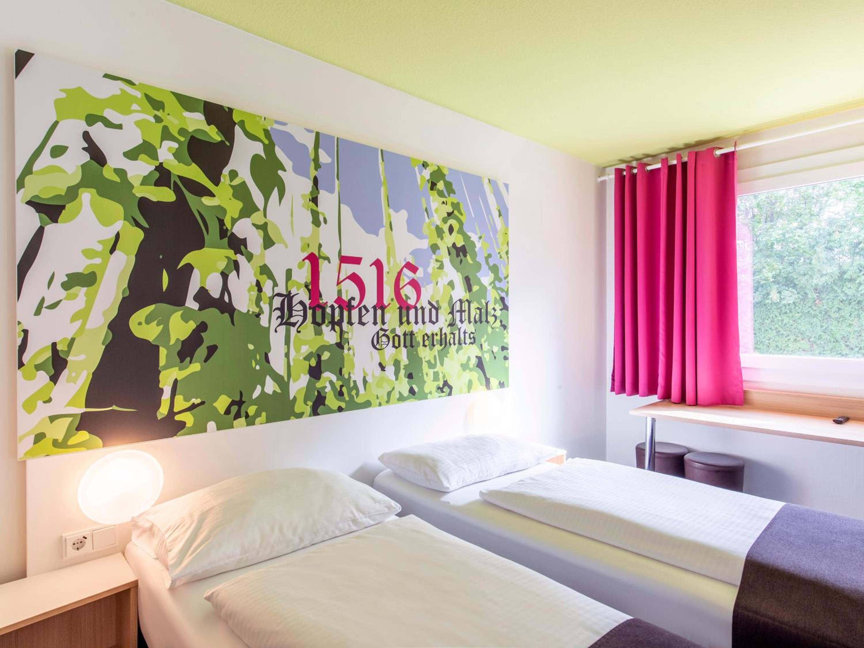 Twin Room - Photo 2