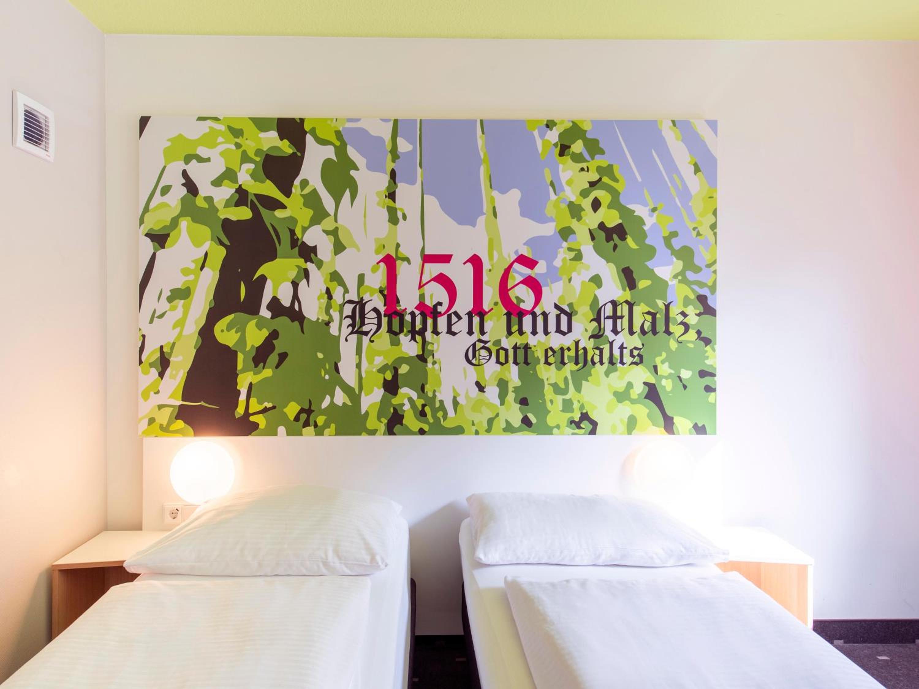 Twin Room - Photo 1