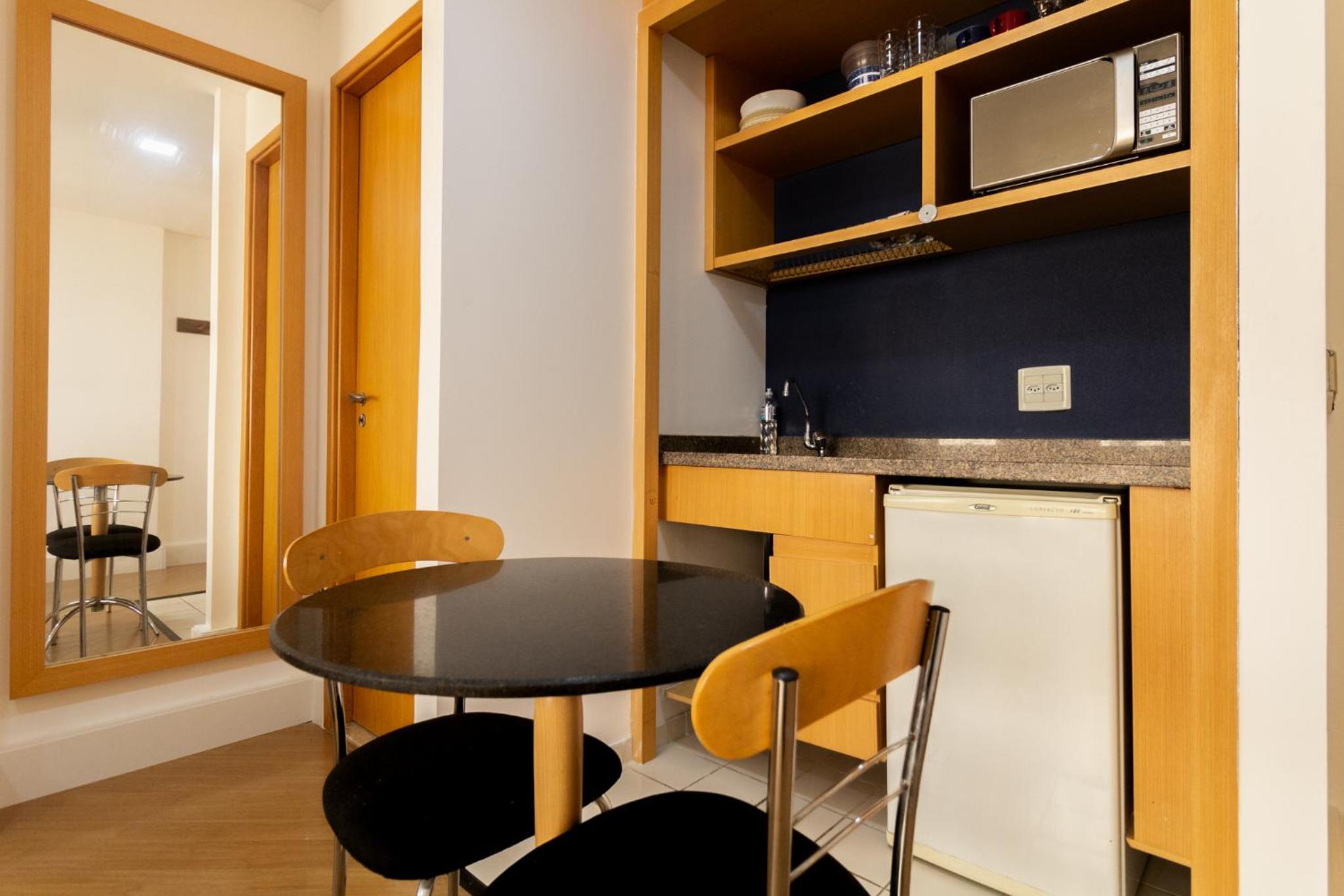 Family Studio - Photo 2