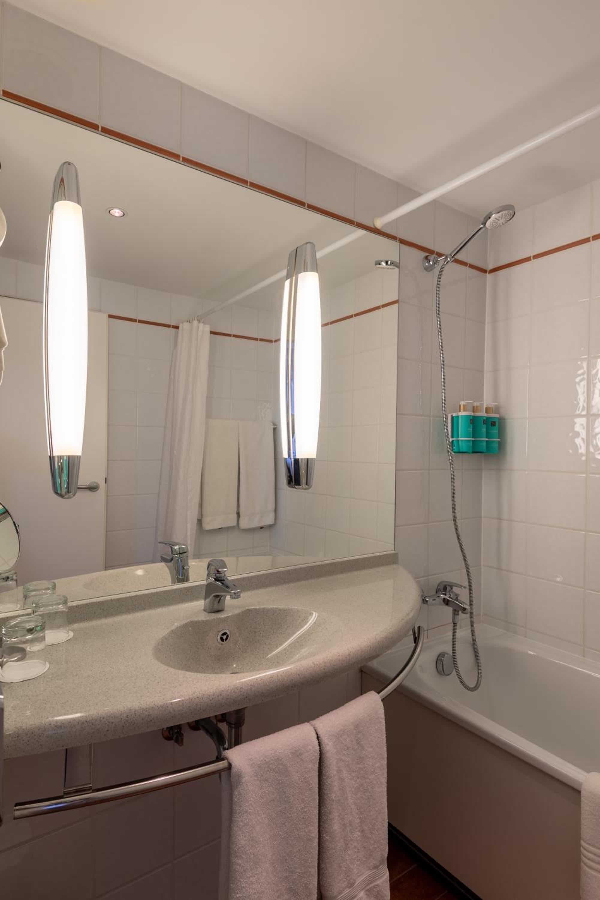 Large Double Room