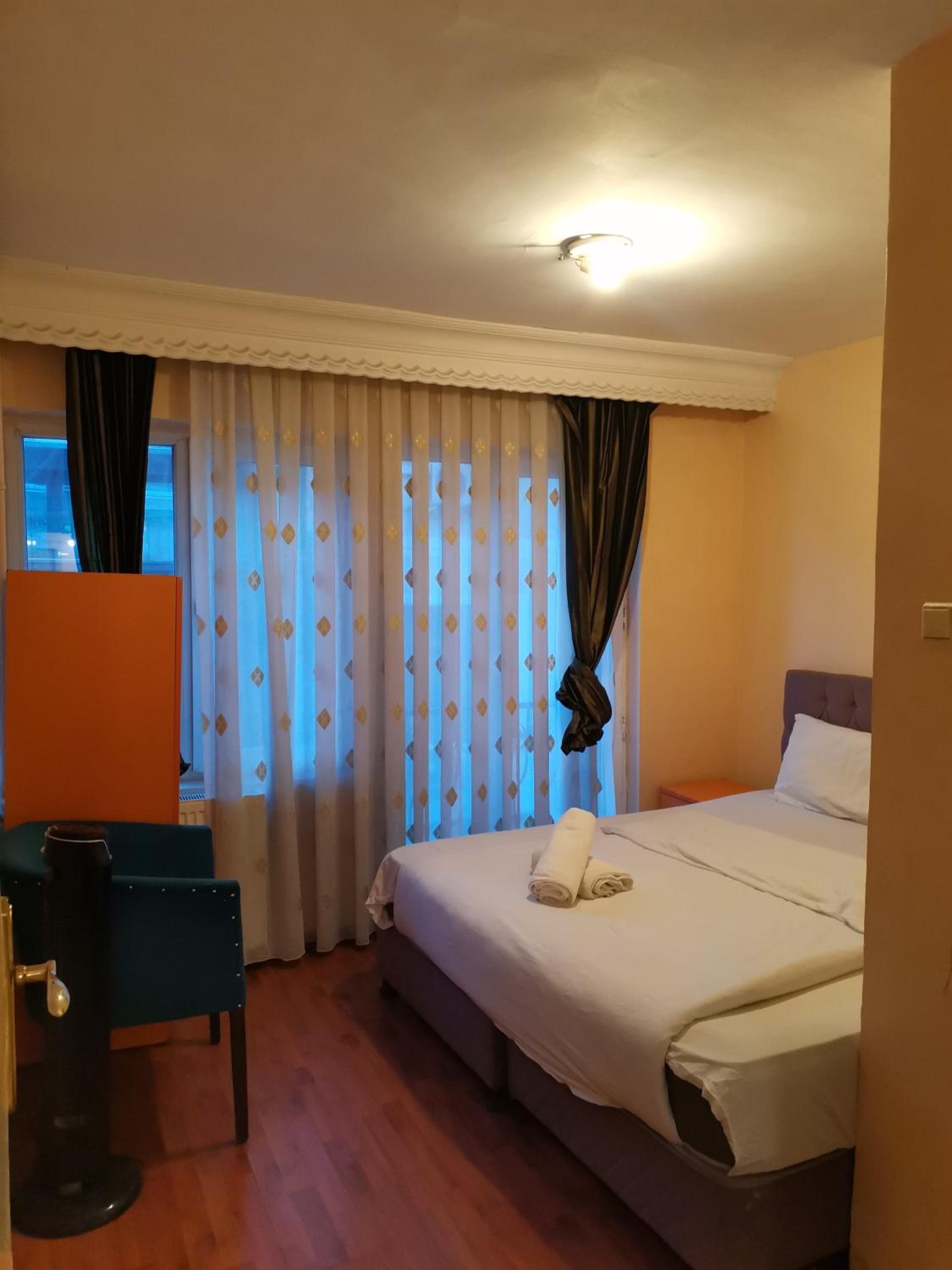 Double Room With Balcony photo 3