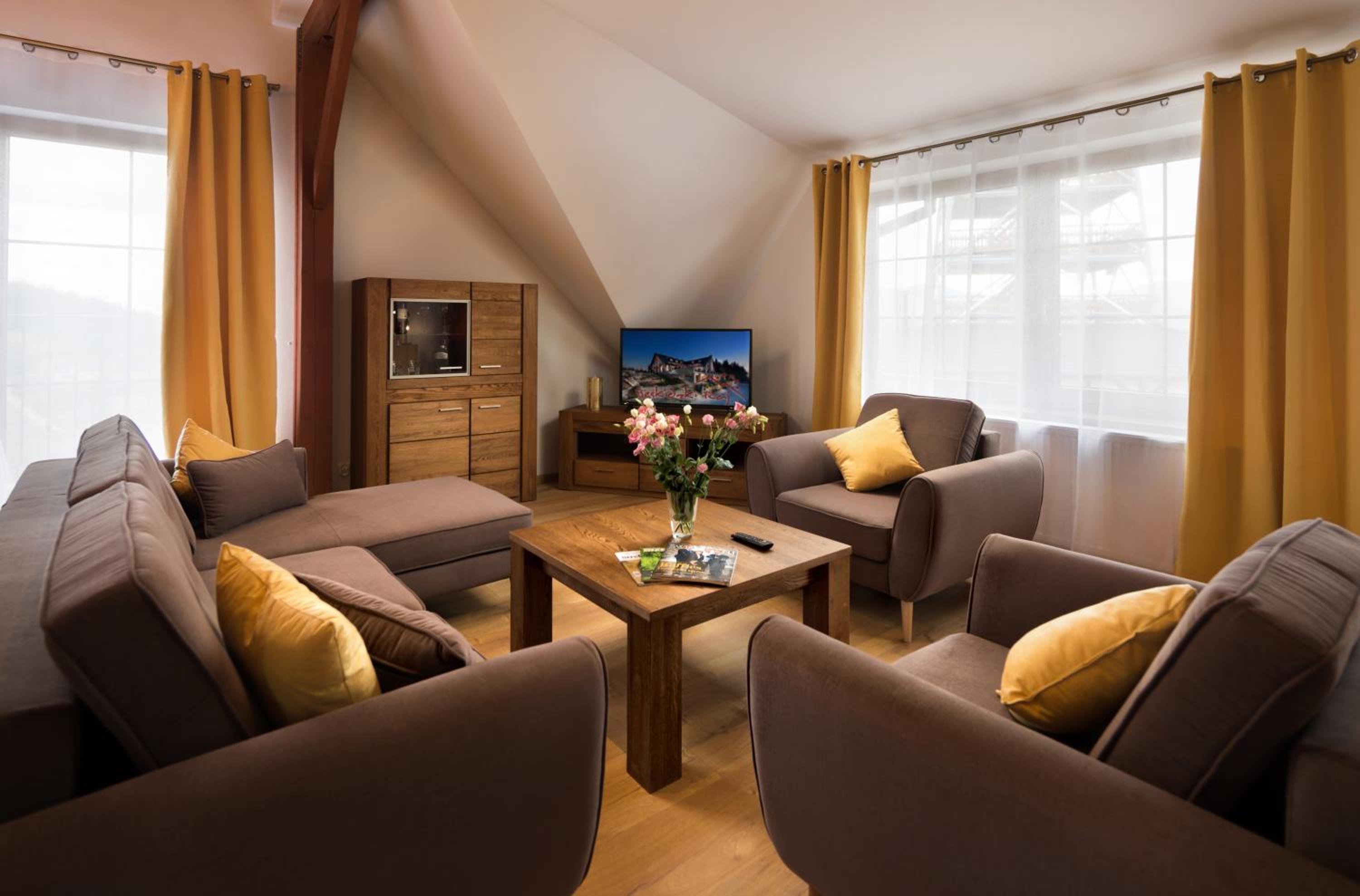 One-Bedroom Apartment - Photo 10