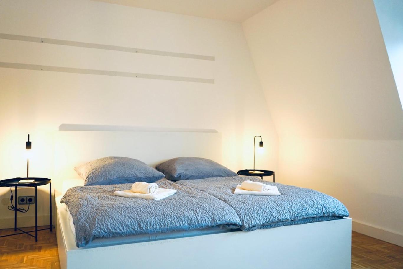 Three-Bedroom Apartment photo 1
