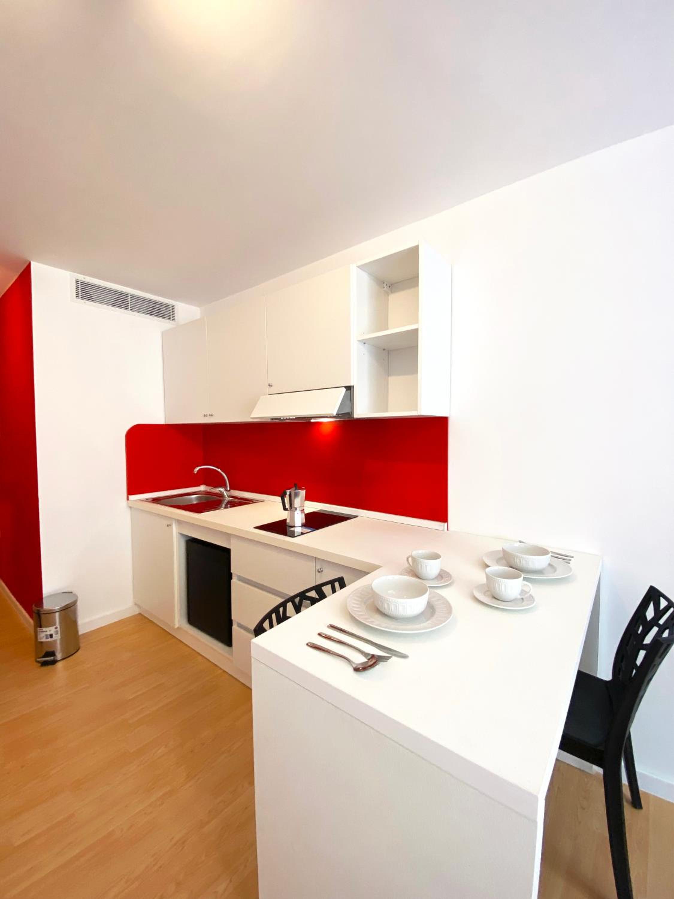 Standard Studio - Photo 2