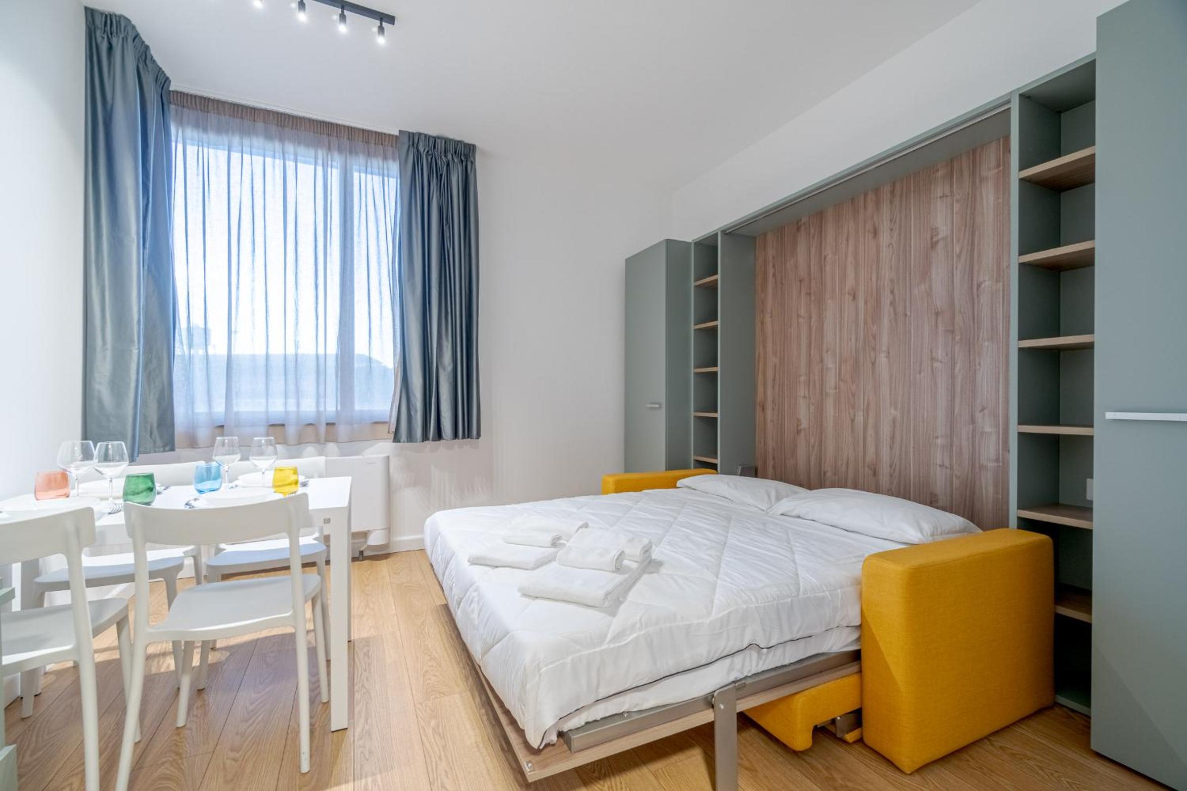 Studio Apartment
