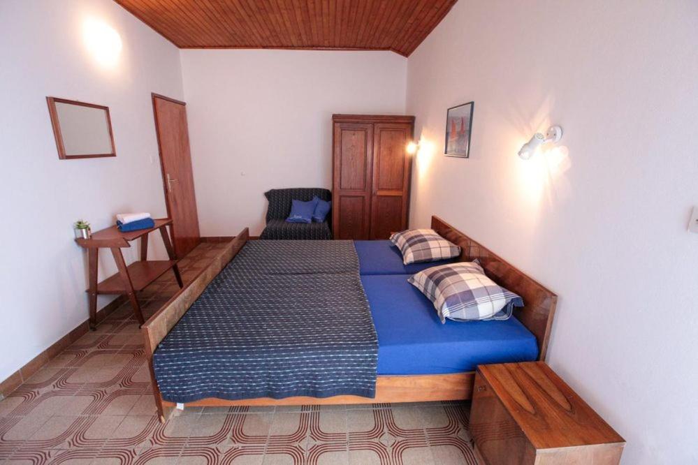 Studio Apartment photo 1