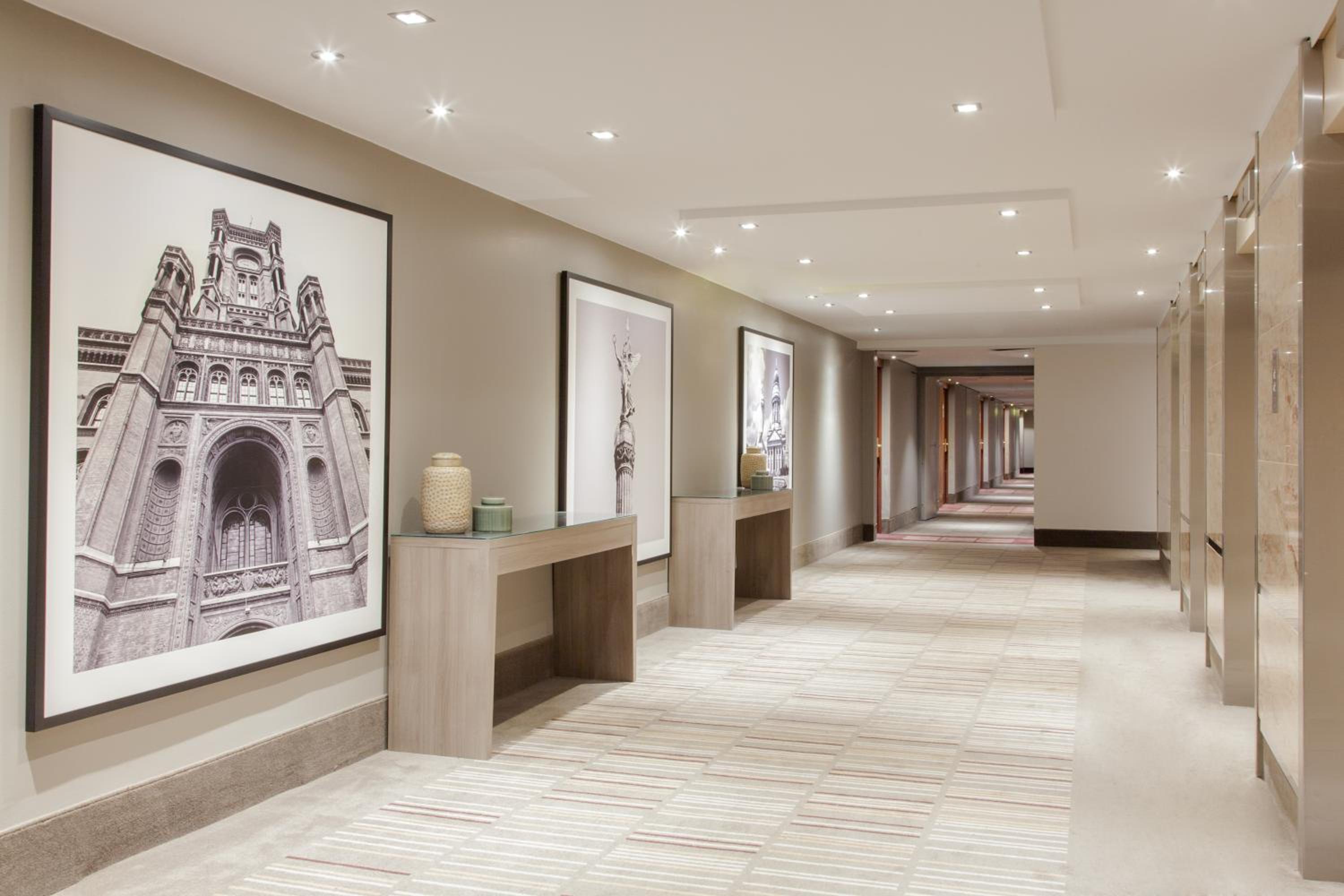 Executive Suite - Non-Smoking