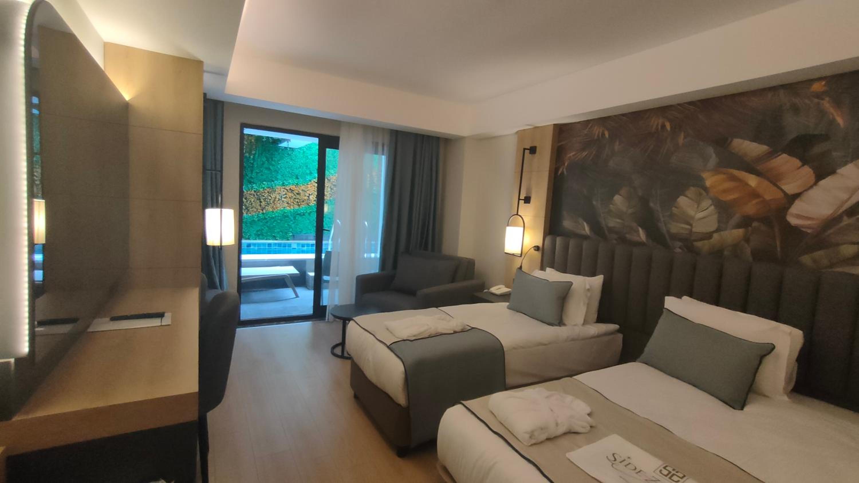 Executive Triple Room