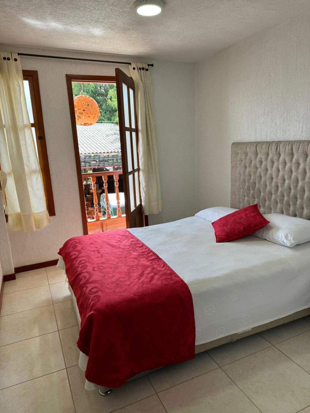 Deluxe Double Room with Balcony photo 2