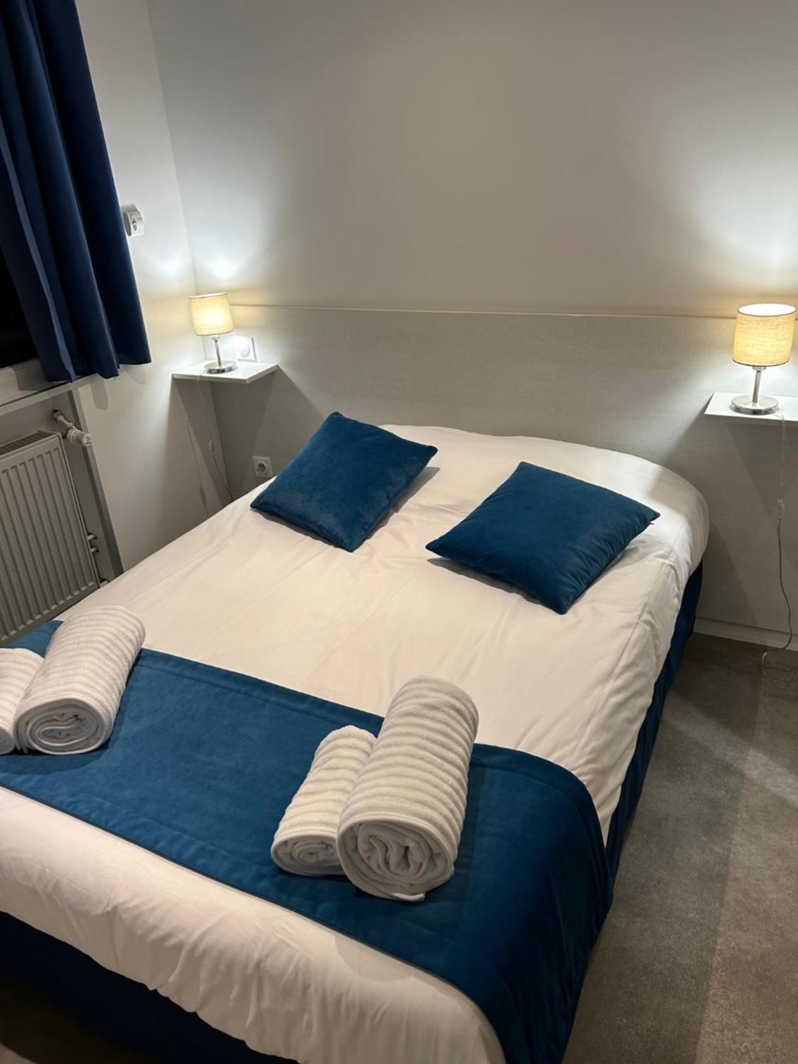 Double Room with Sea View photo 2