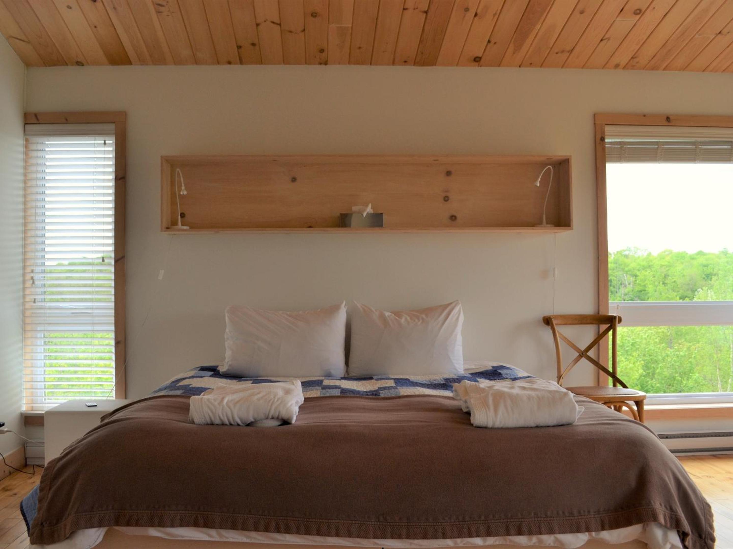 Superior King Room photo 2