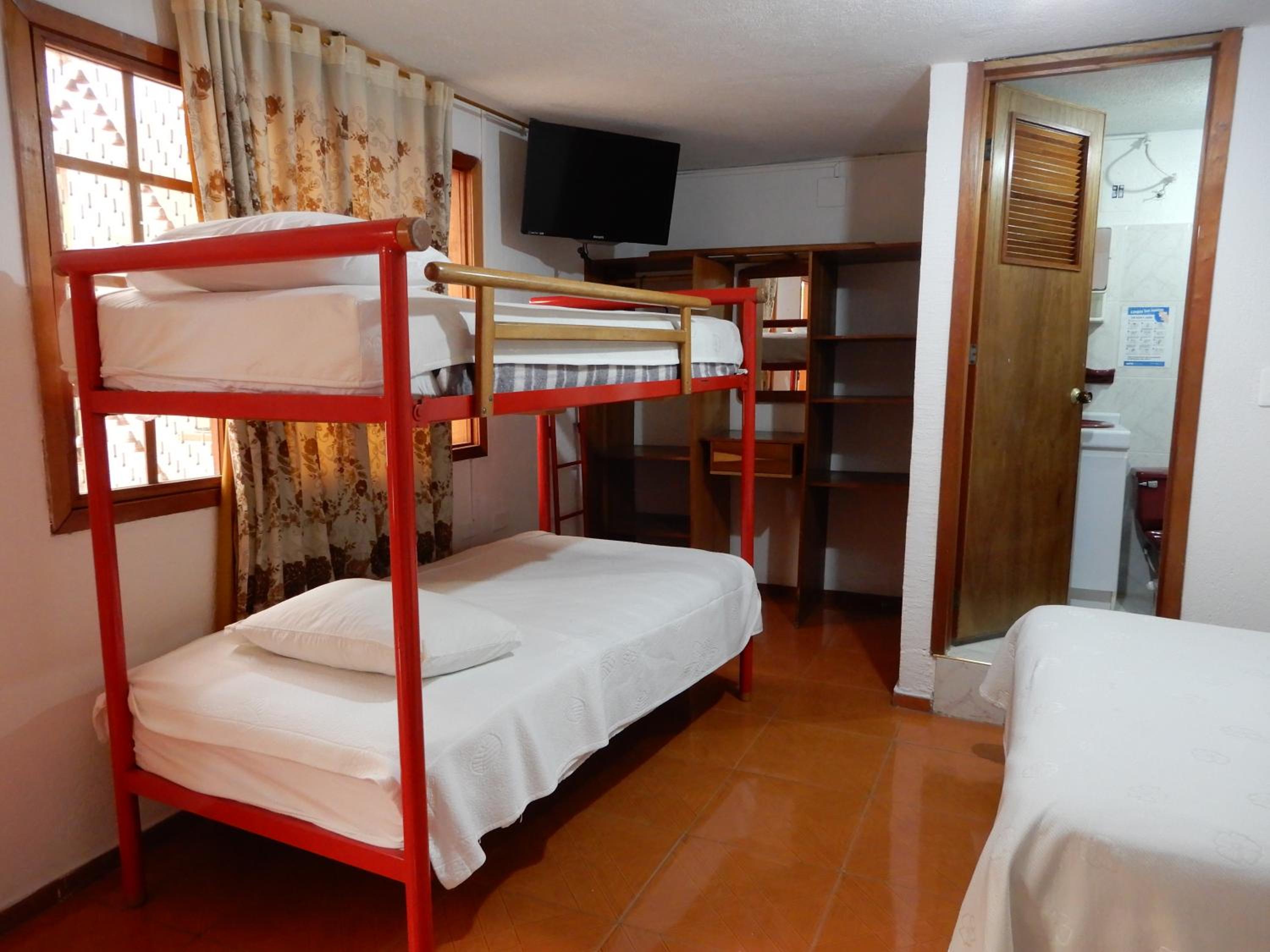 Classic Quadruple Room photo 1