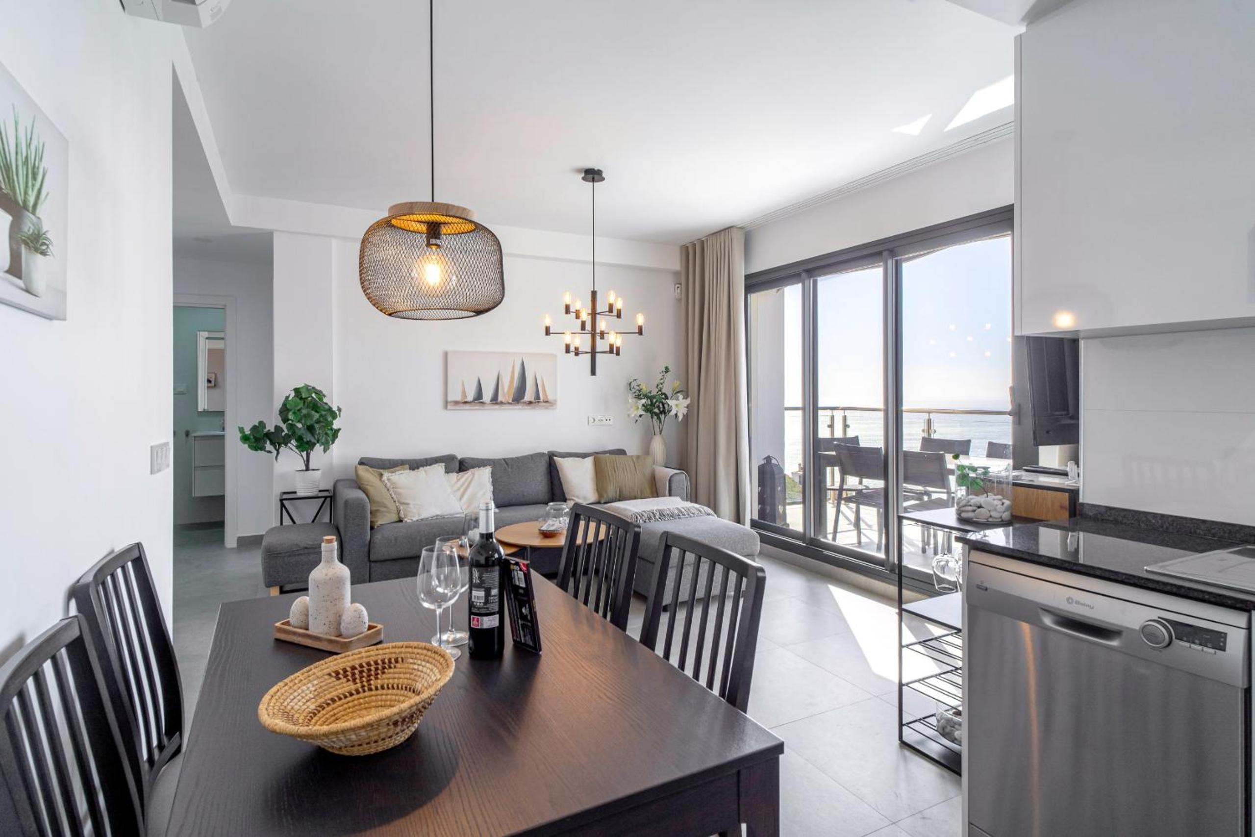 Apartamento con vista al mar