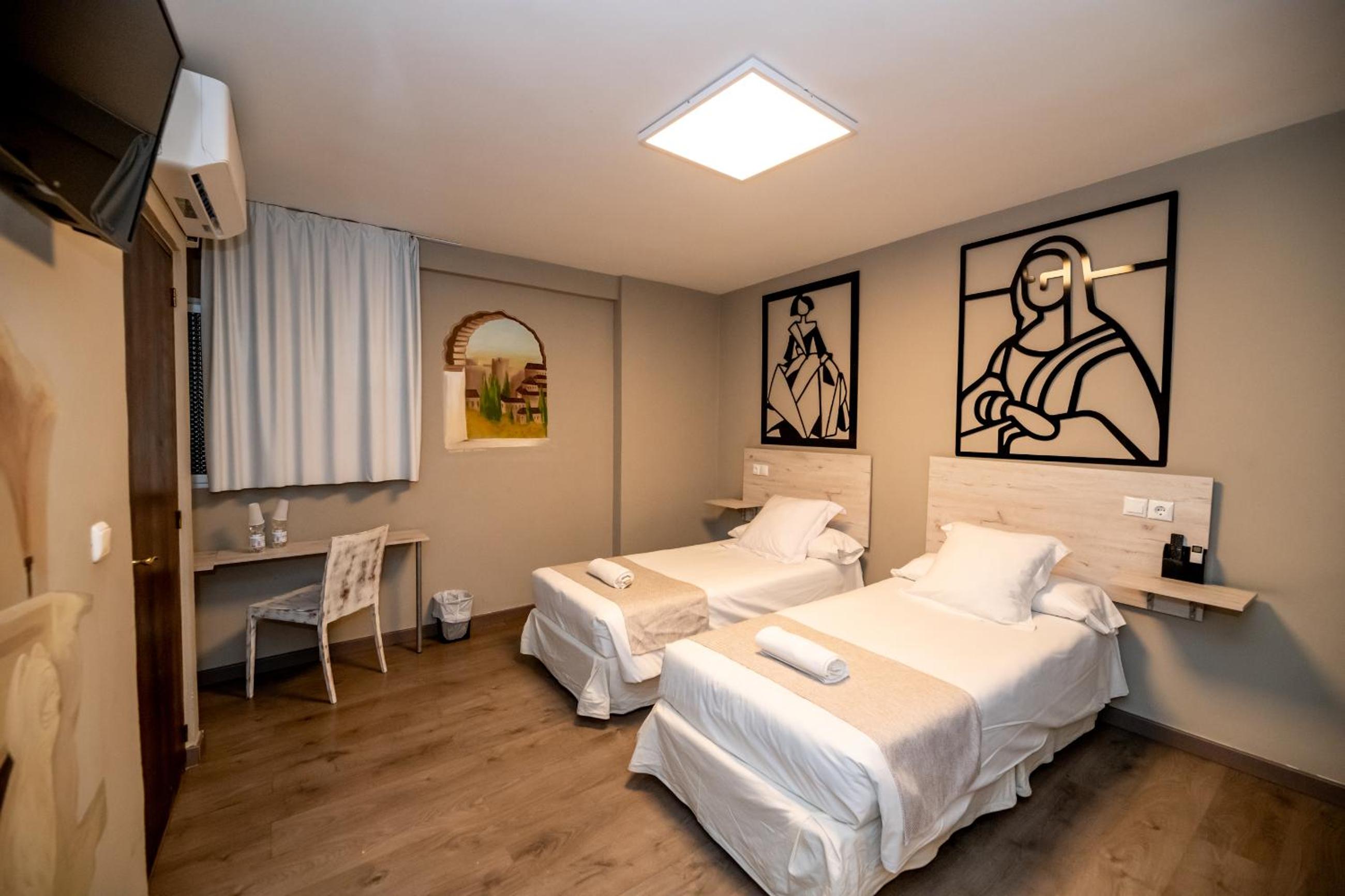 Economy Double or Twin Room - Photo 7