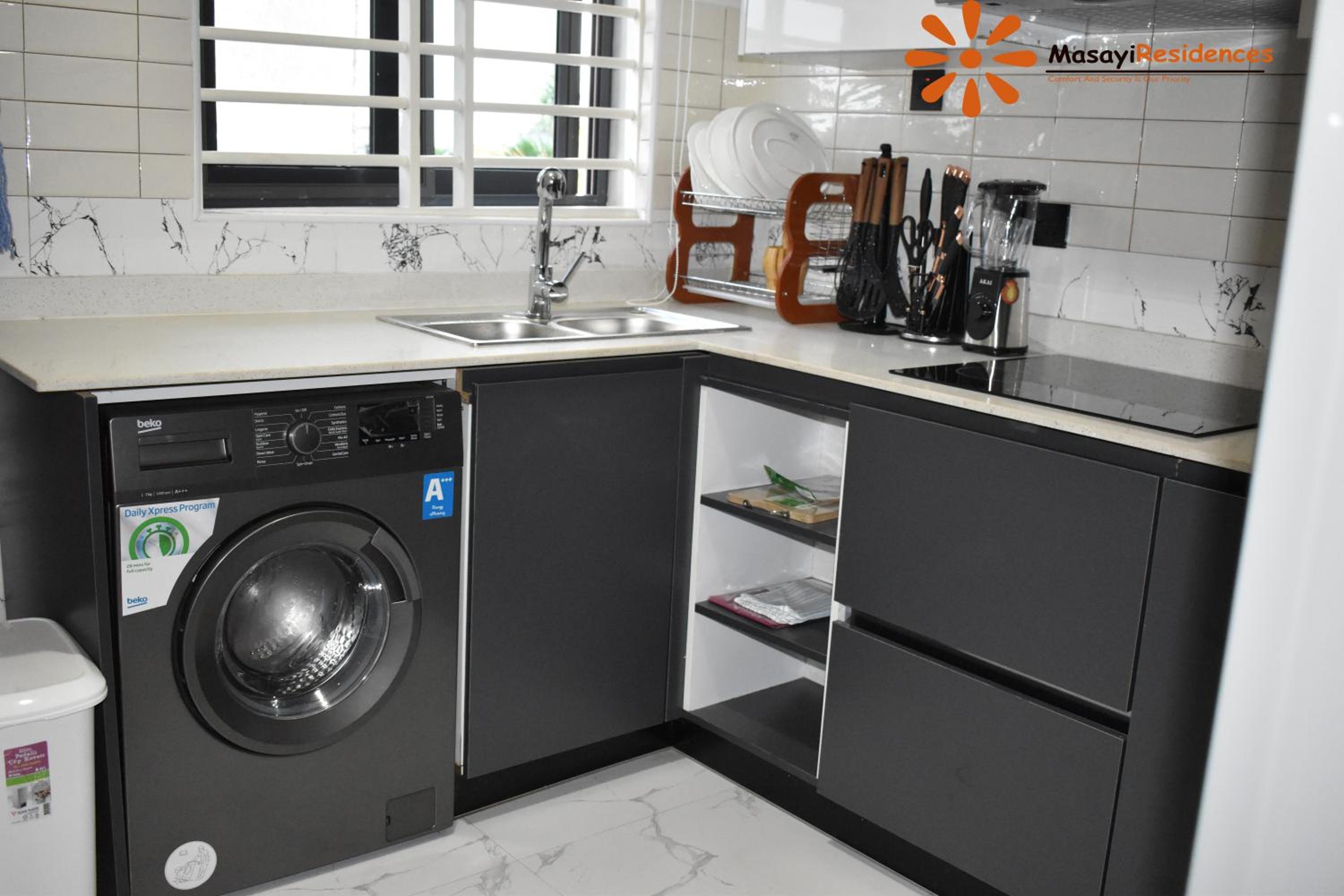 Two-Bedroom Deluxe Apartment with Balcony photo 2
