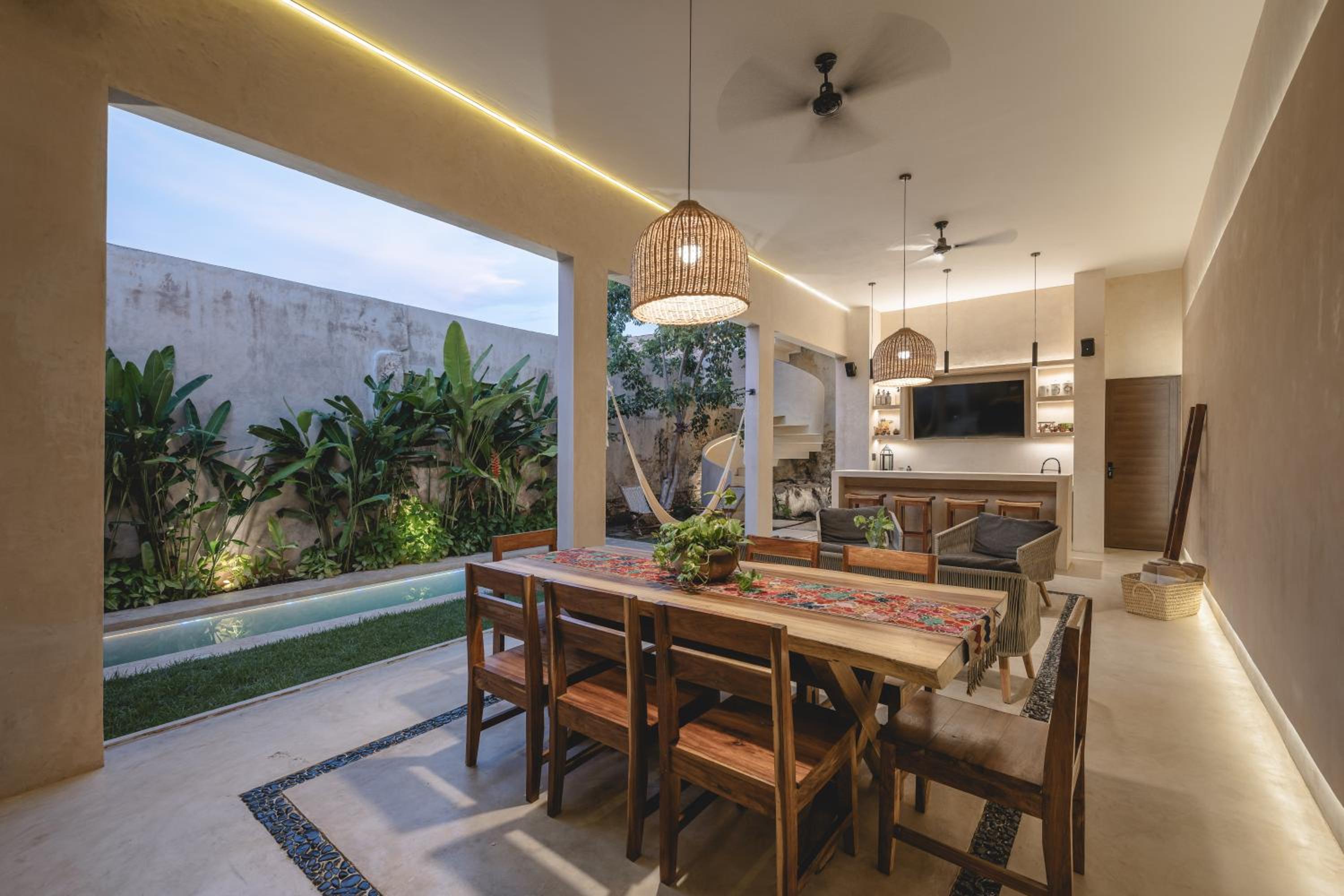 Three-Bedroom Villa photo 3