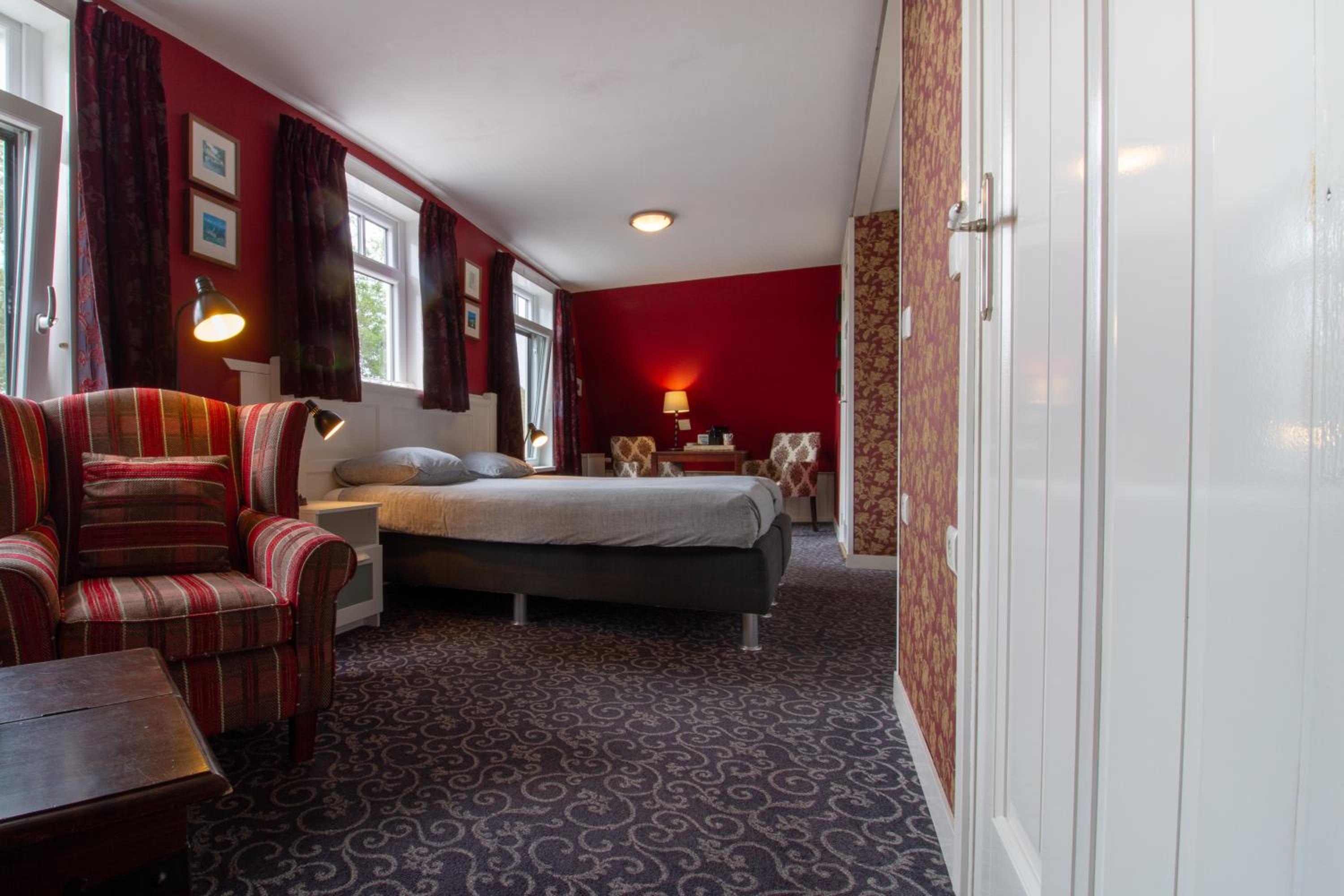 Suite photo 1