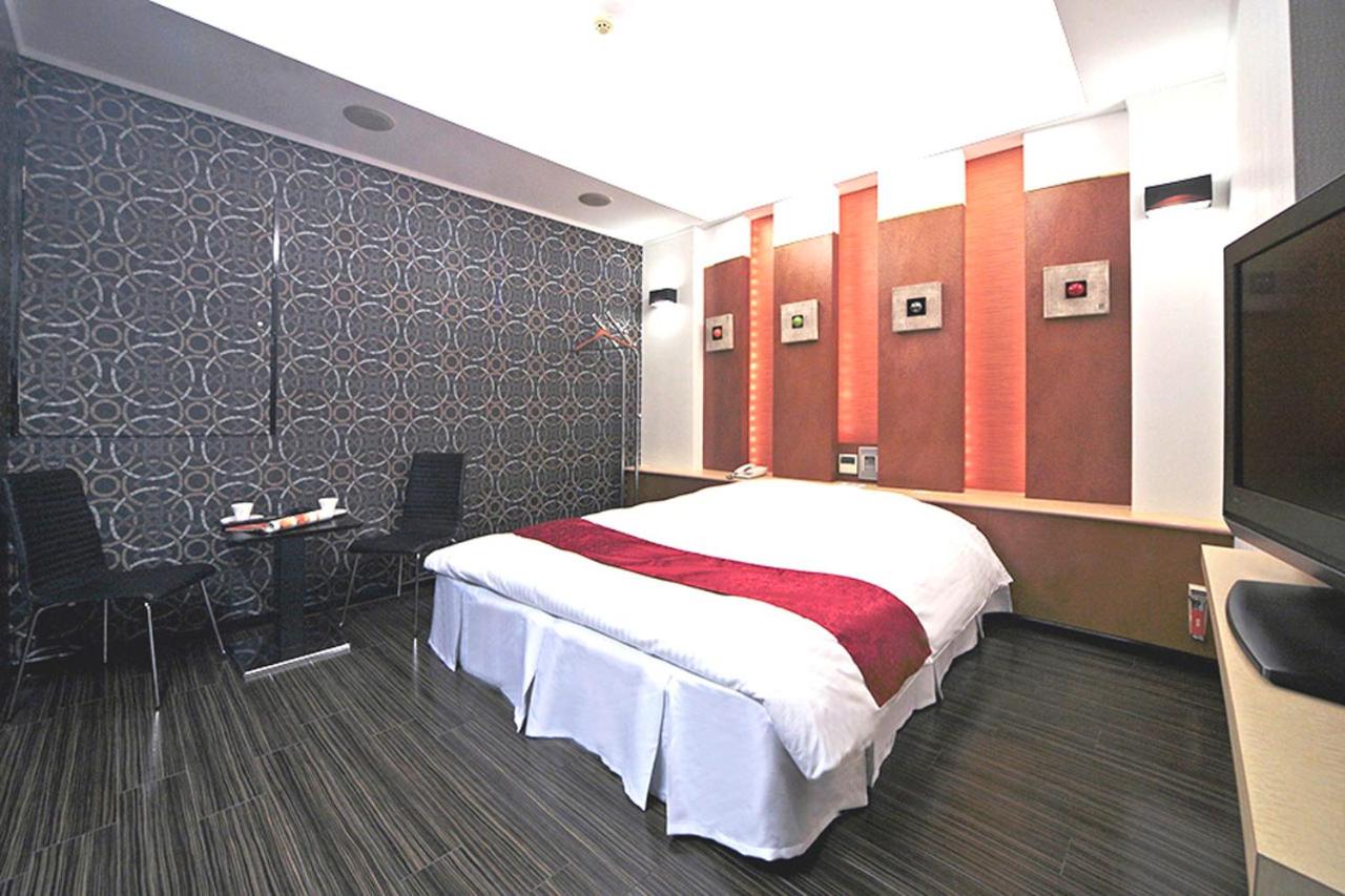 Economy Double Room - Photo 1