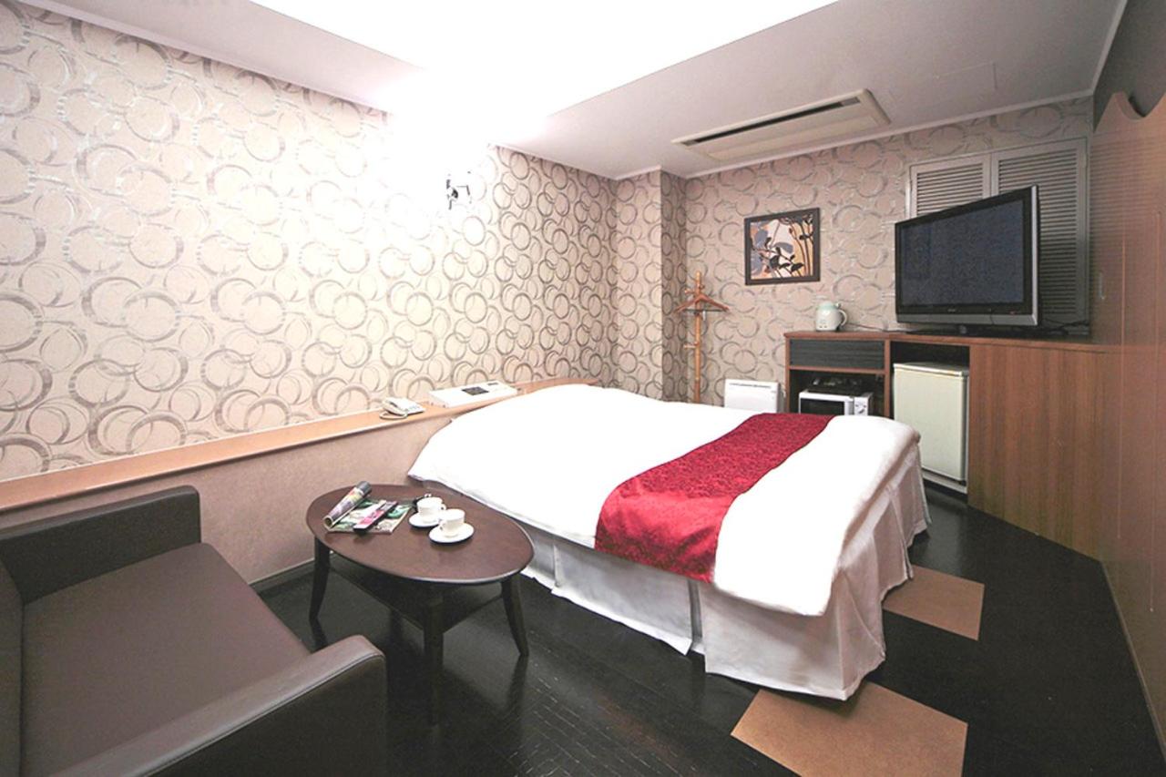 Double Room - Photo 4