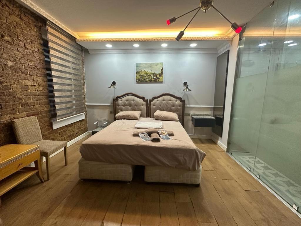 Studio with Sofa Bed photo 2
