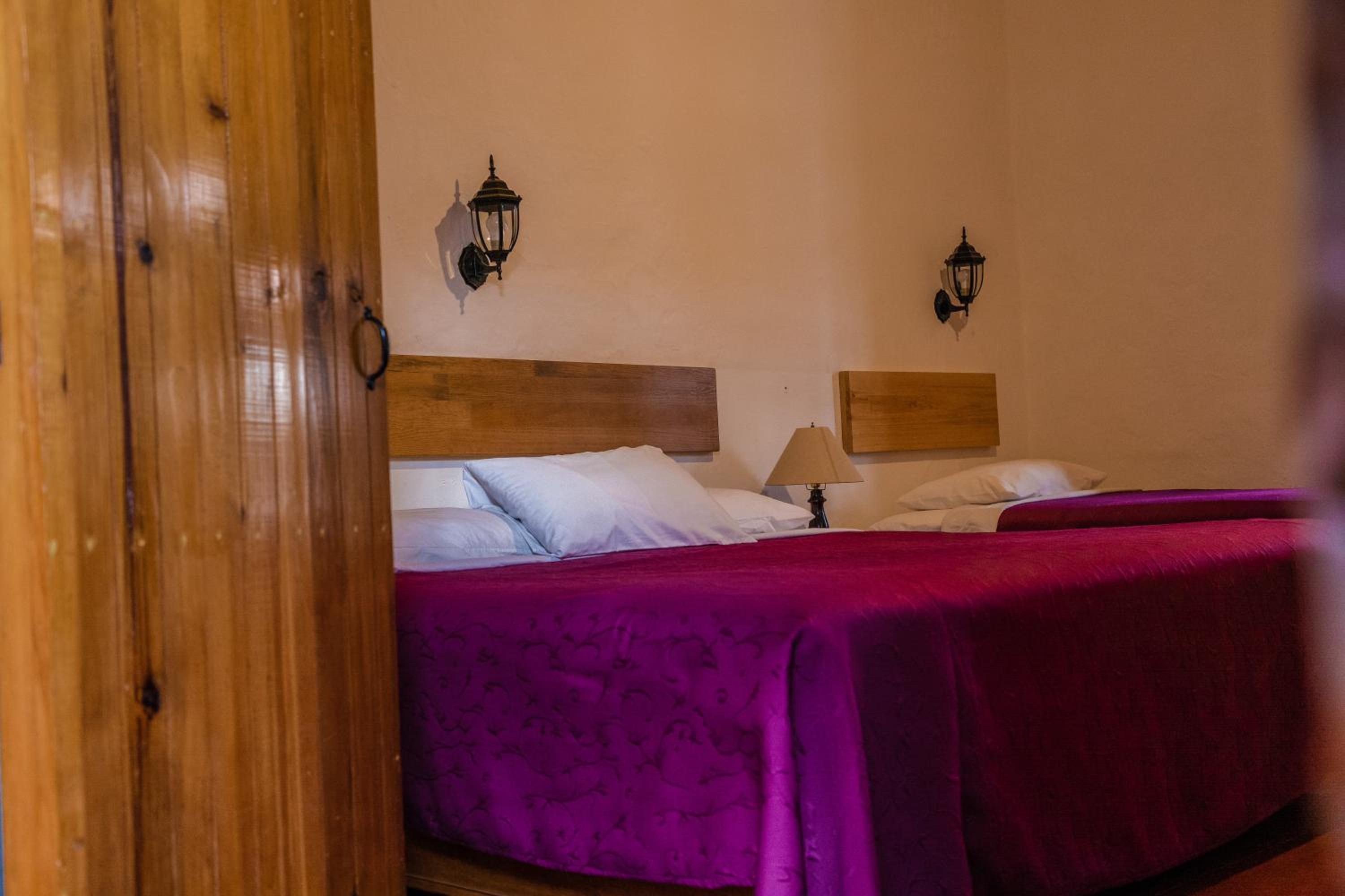 Superior Triple Room - Photo 8
