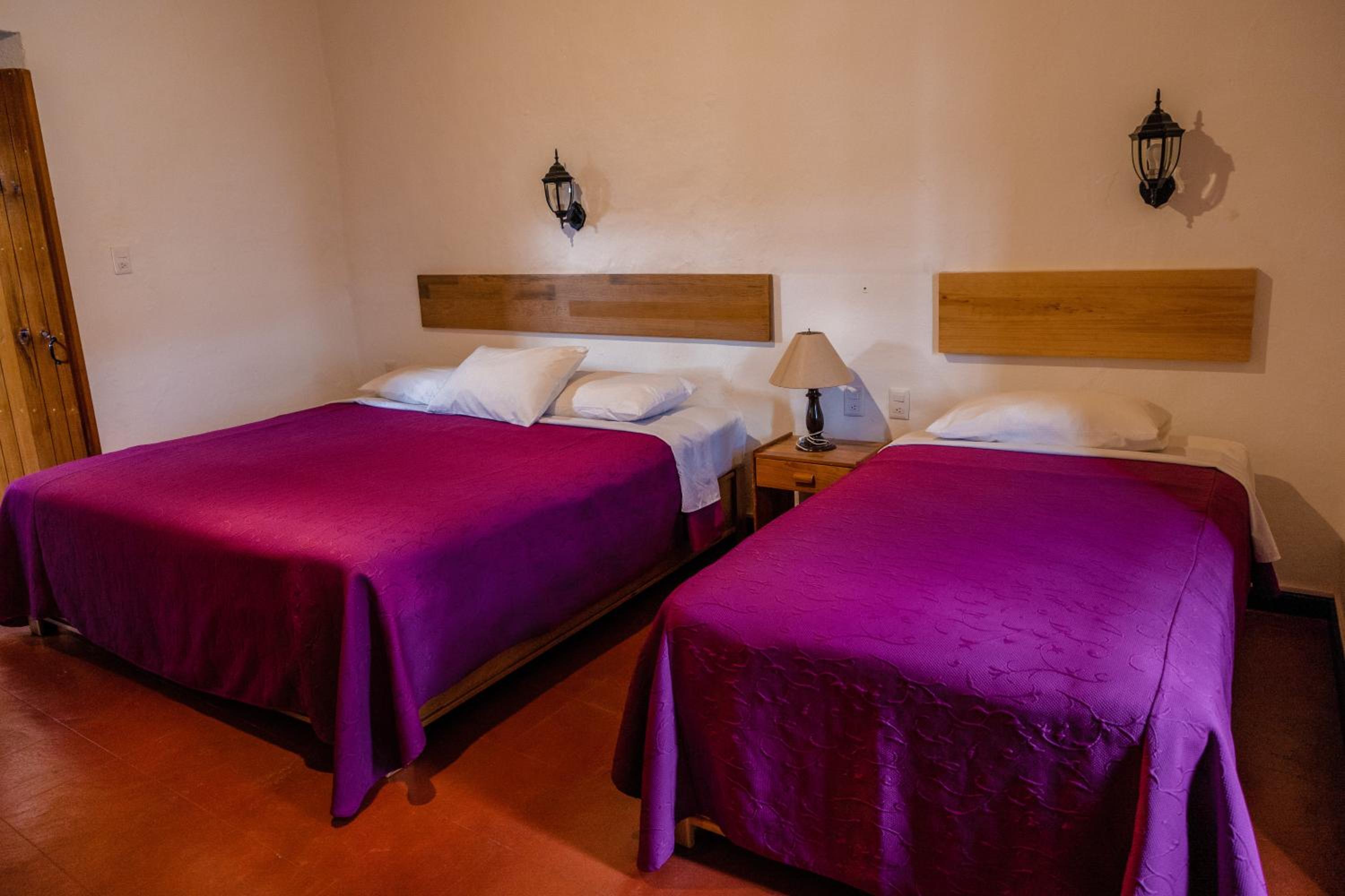 Superior Triple Room - Photo 4
