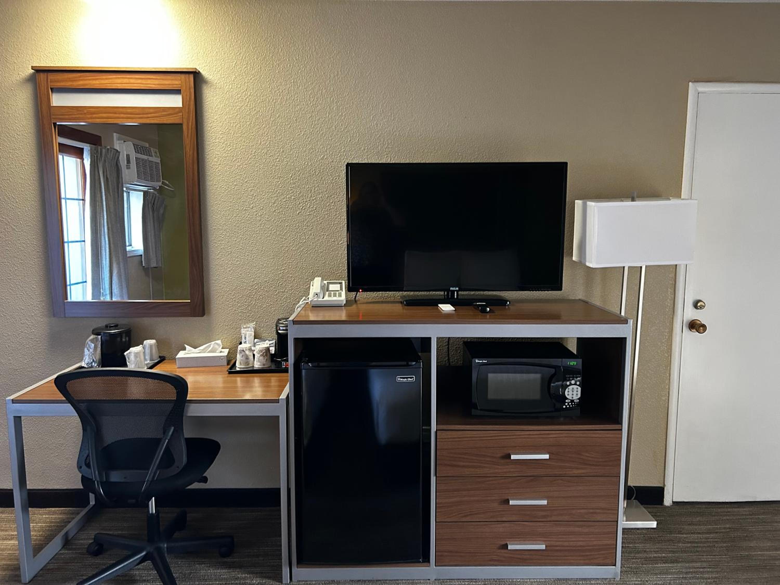 Double Room - Disability Access - Photo 1