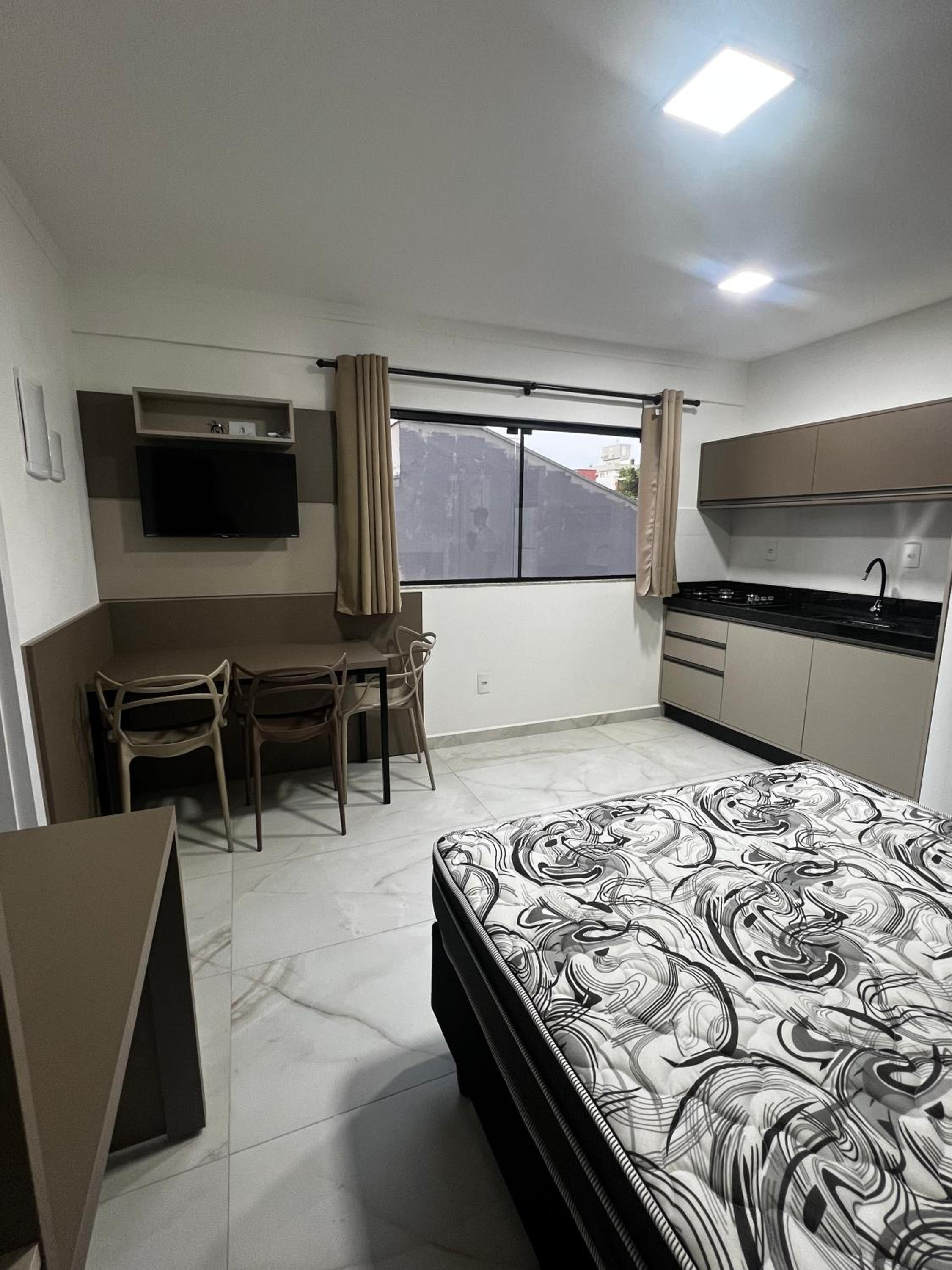 Studio Apartment photo 1