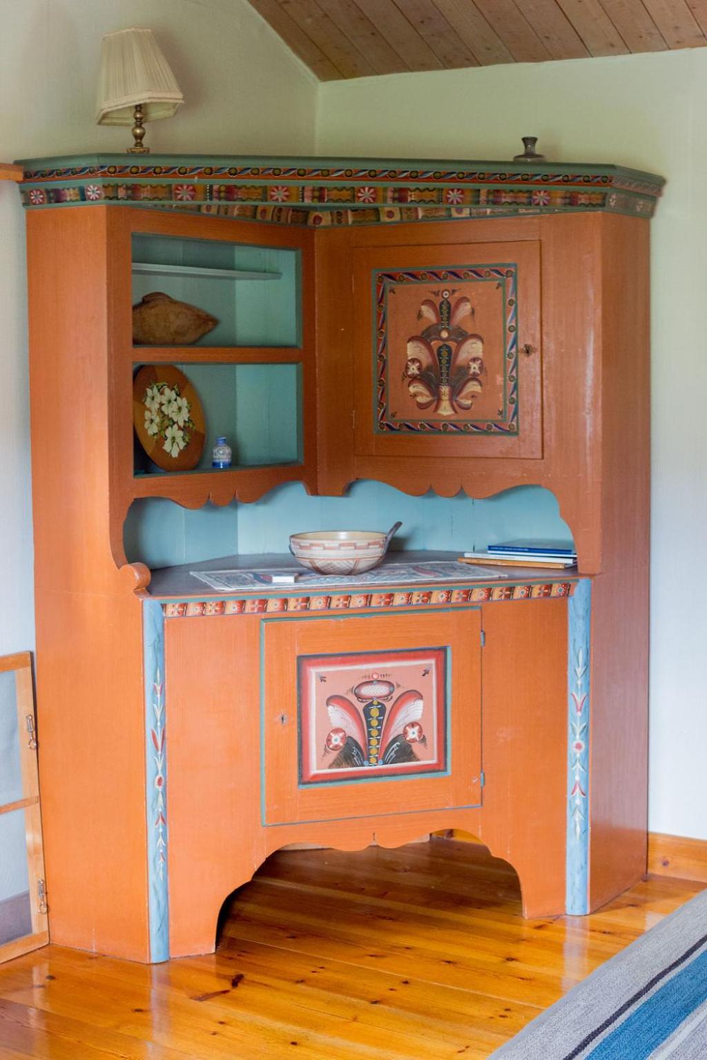 Two-Bedroom House - Photo 32