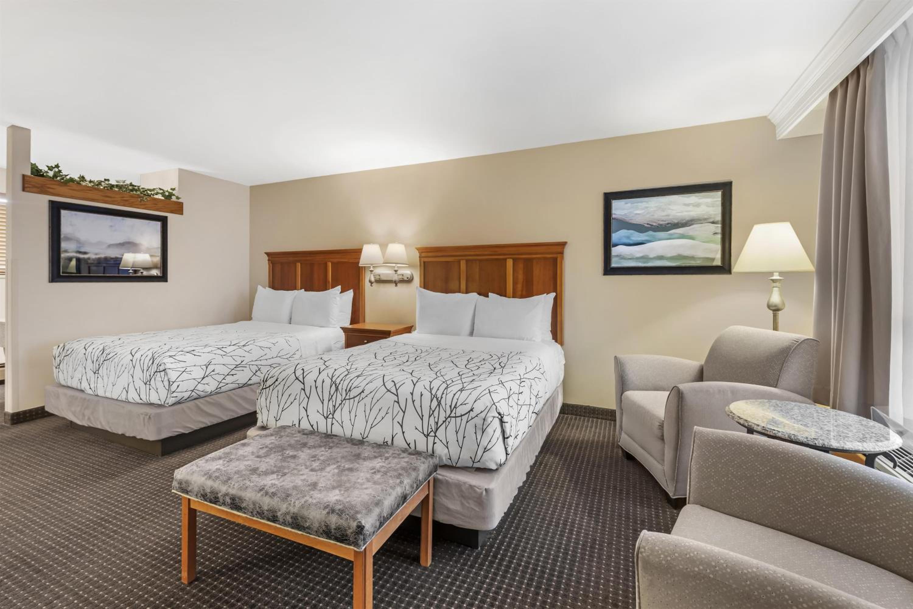 King Room with Two King Beds and Bath Tub - Disability Access/View