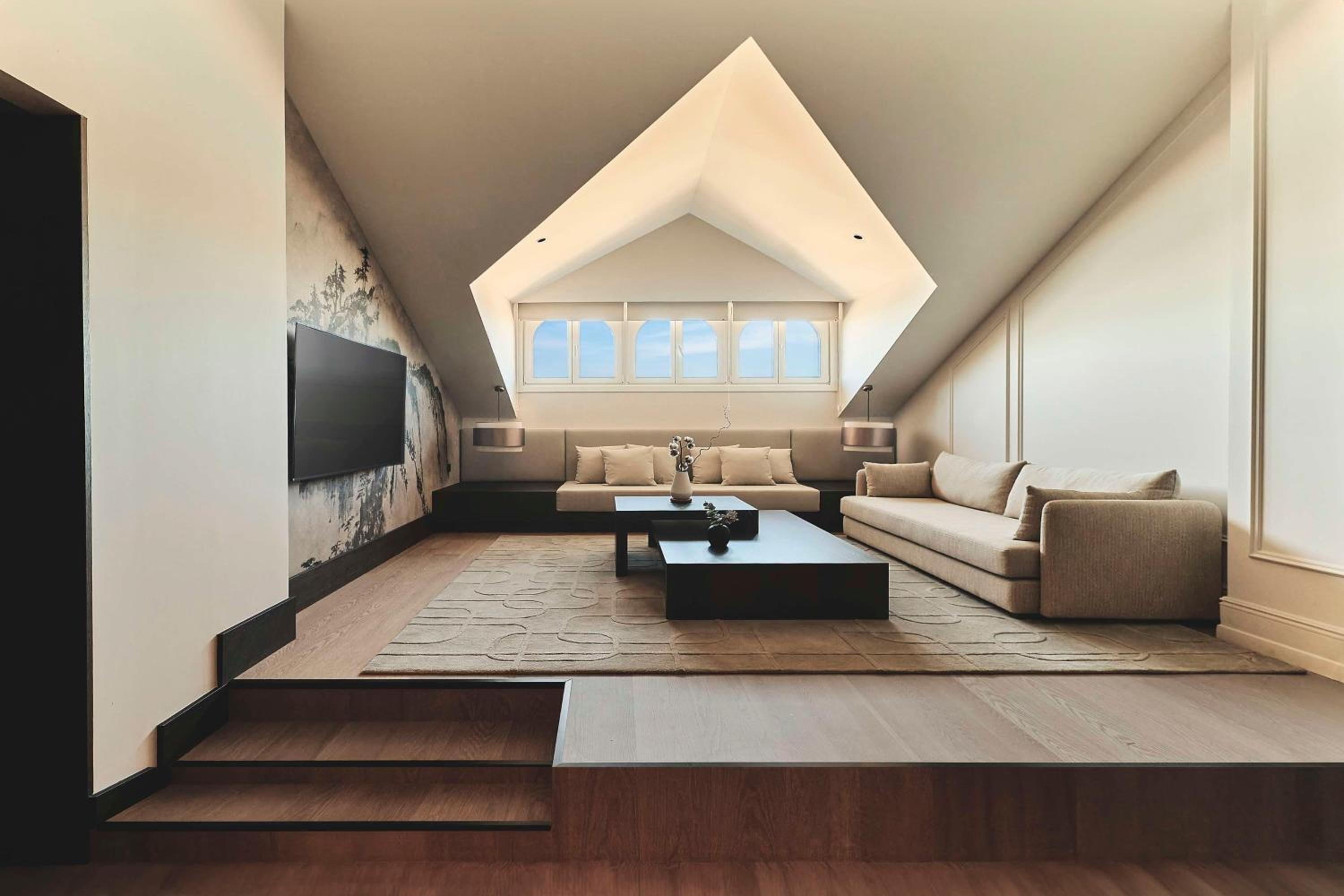 Nobu Suite - Photo 1