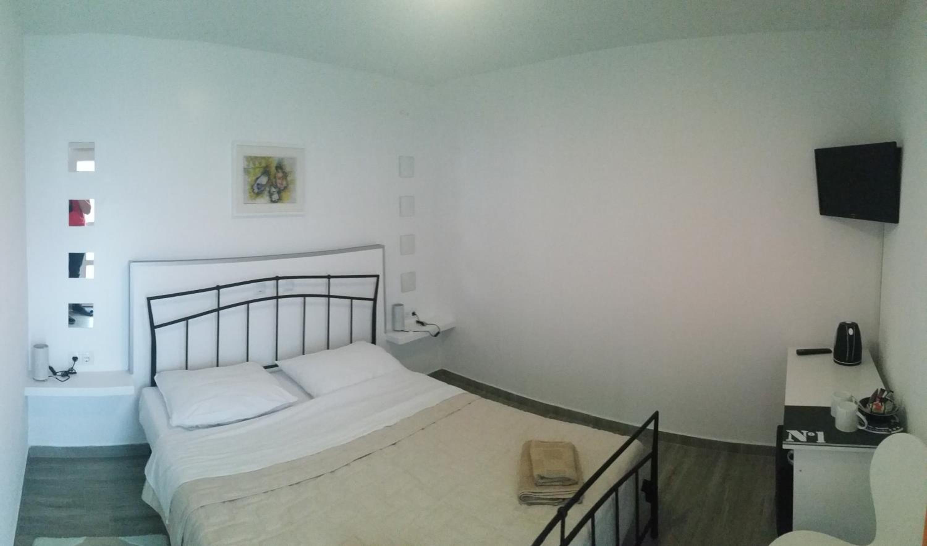 Double Room with Terrace - Photo 19